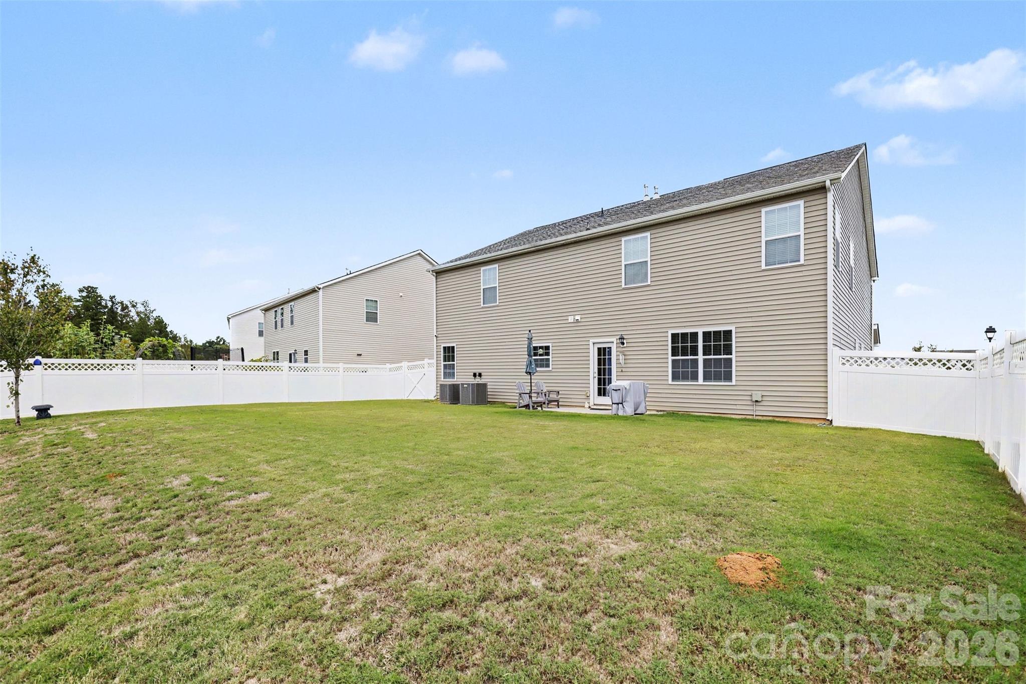 7943 Stonehouse Drive Property Photo 40