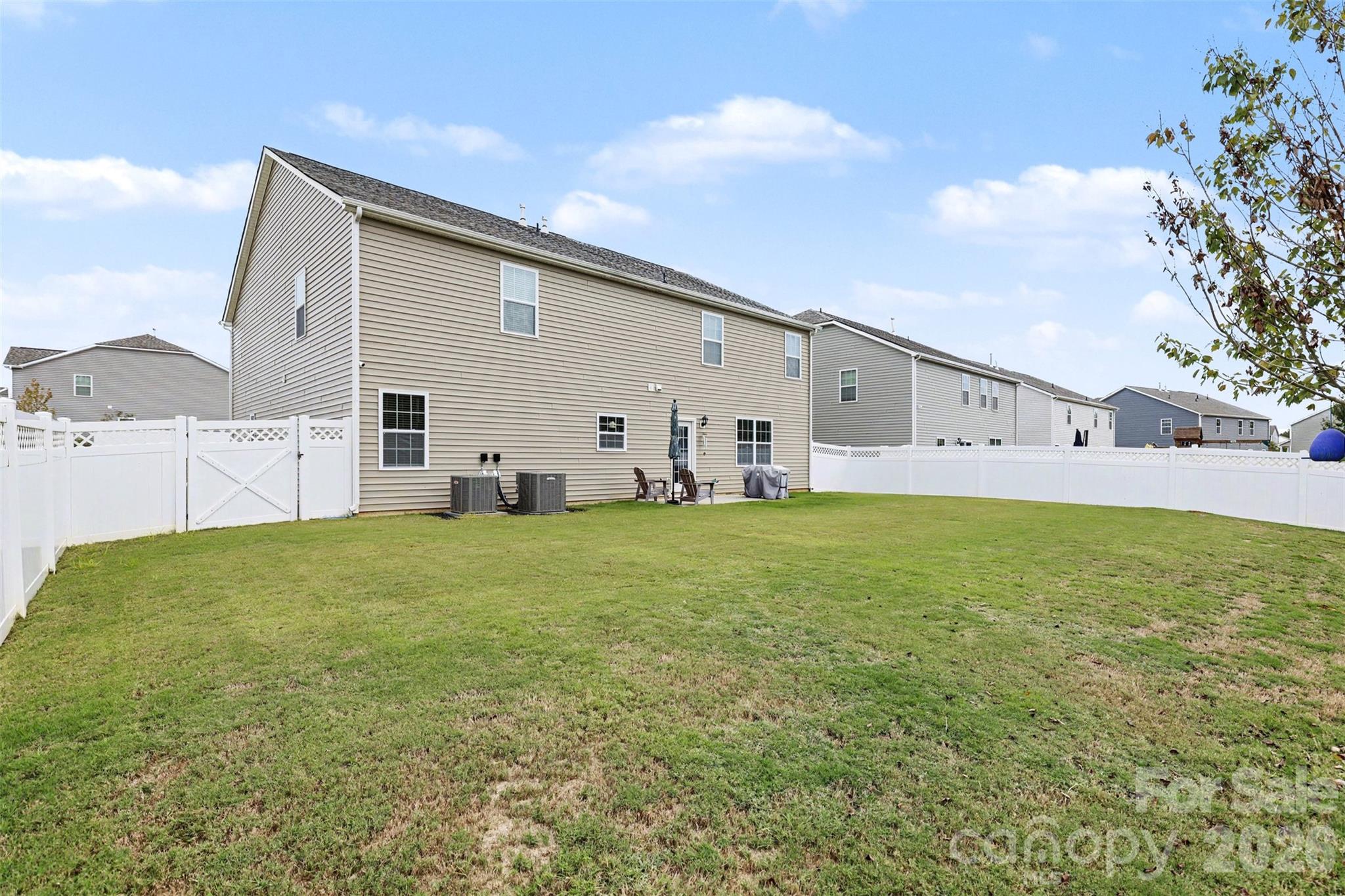7943 Stonehouse Drive Property Photo 41