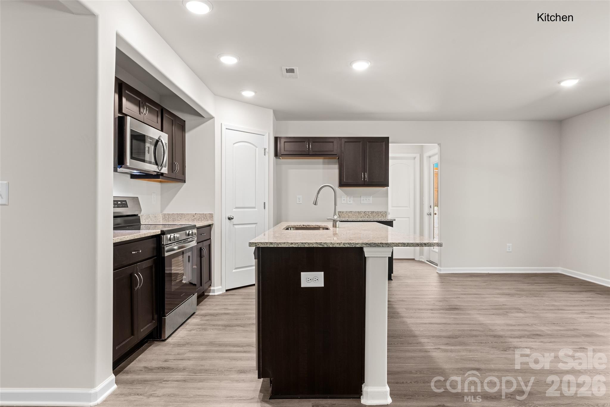 1699 Evans Drive Property Photo 11