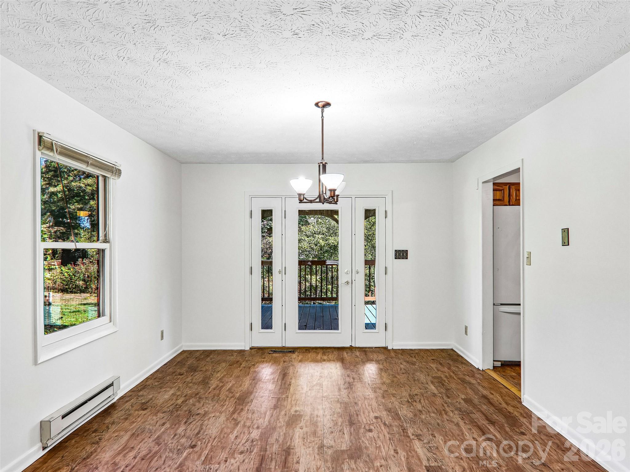 331 Woody Lane Property Photo 12