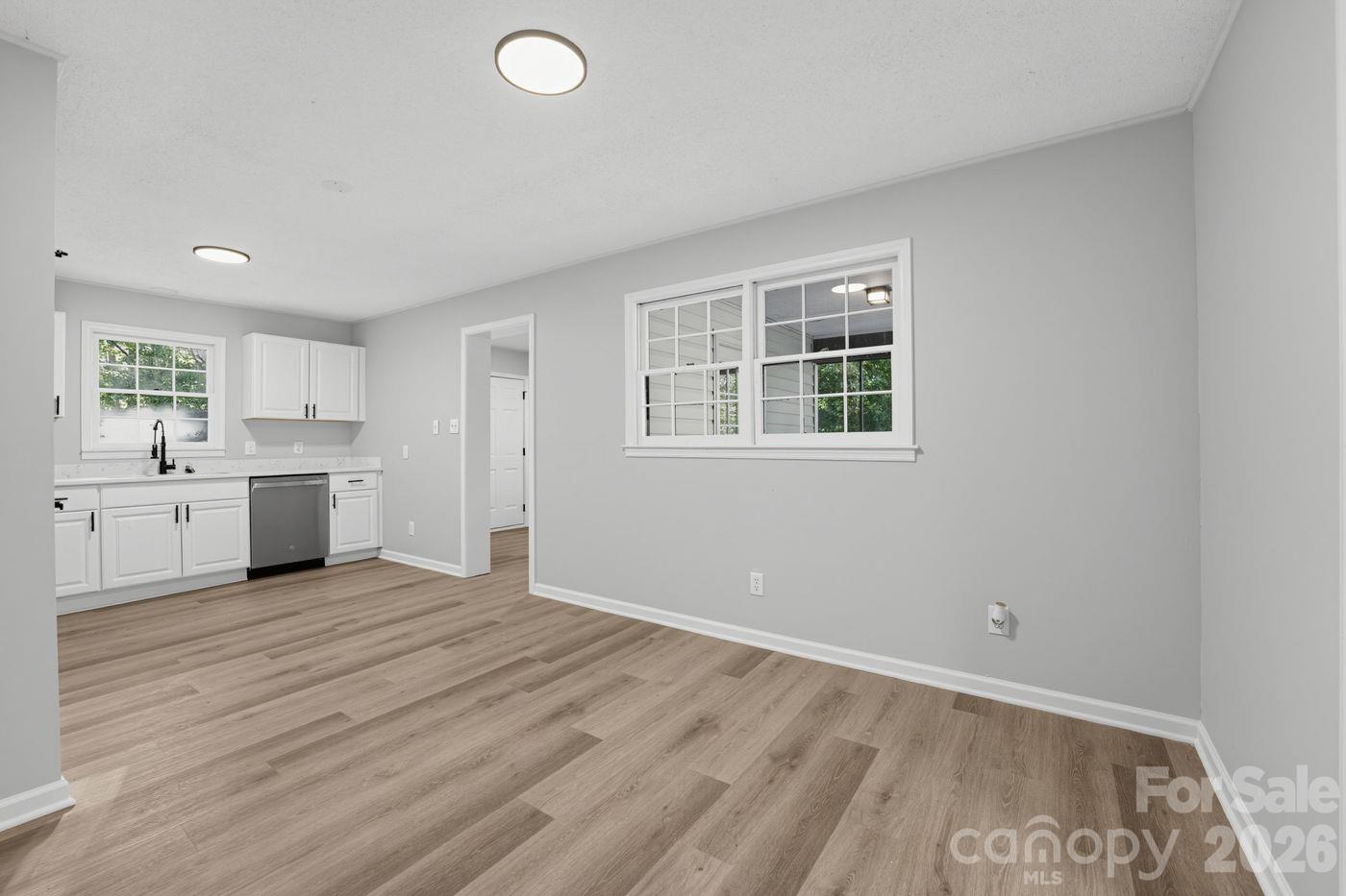 1227 Eden Drive Property Photo 6