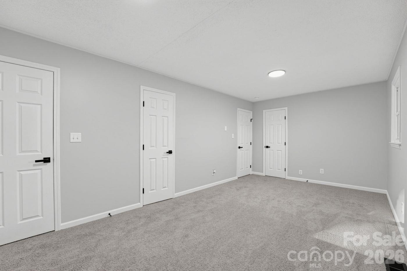 1227 Eden Drive Property Photo 8