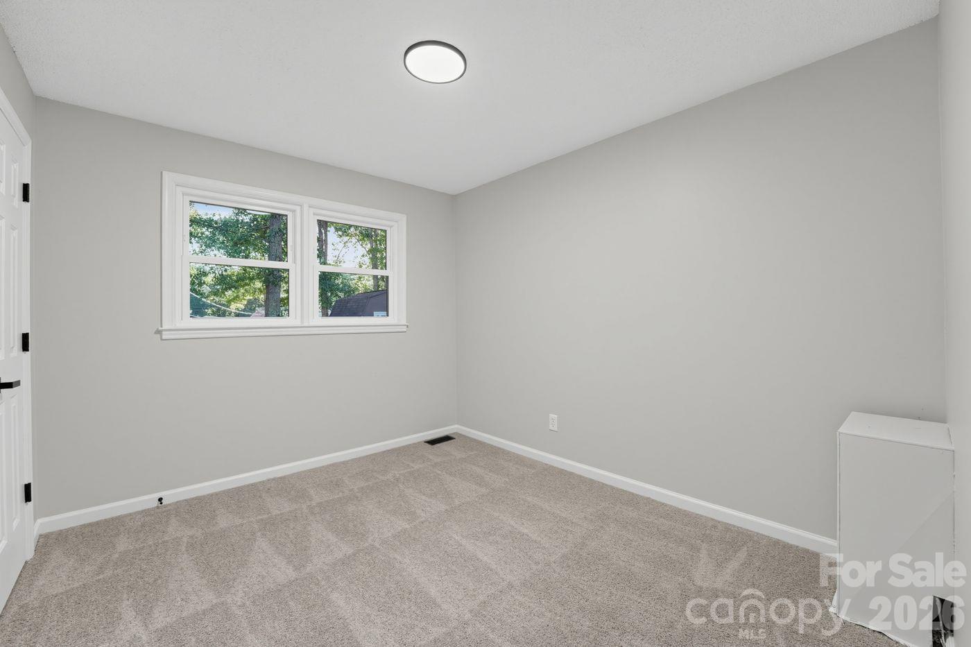 1227 Eden Drive Property Photo 11