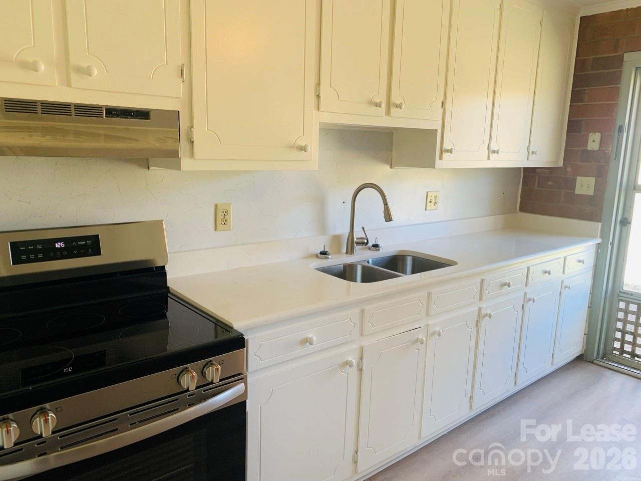 8544 Babe Drive Property Photo 4