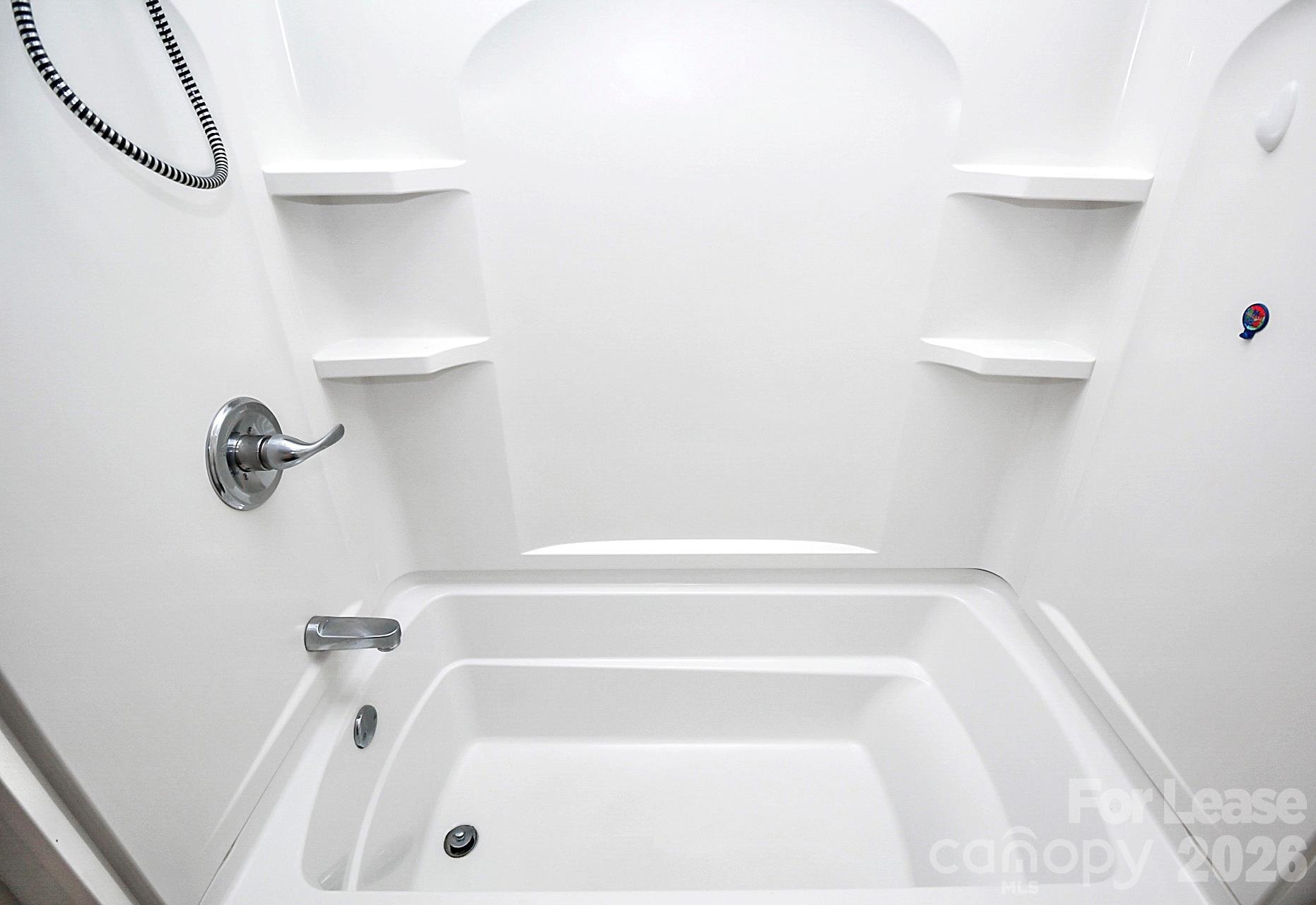 105 Oak Street Property Photo 20