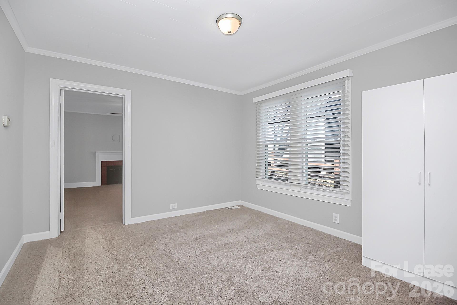 105 Oak Street Property Photo 21