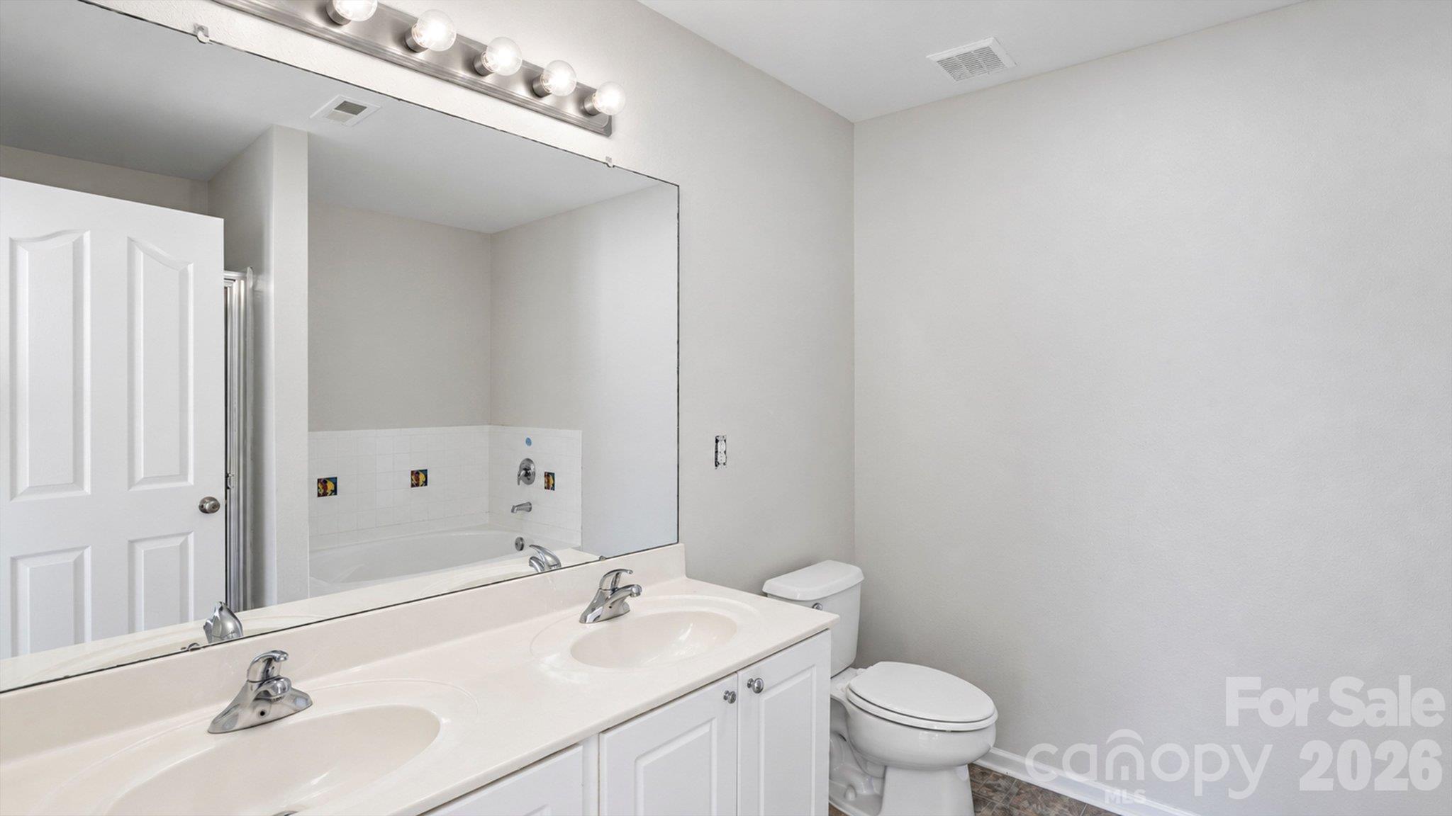 5019 Patricia Ann Lane Property Photo 25