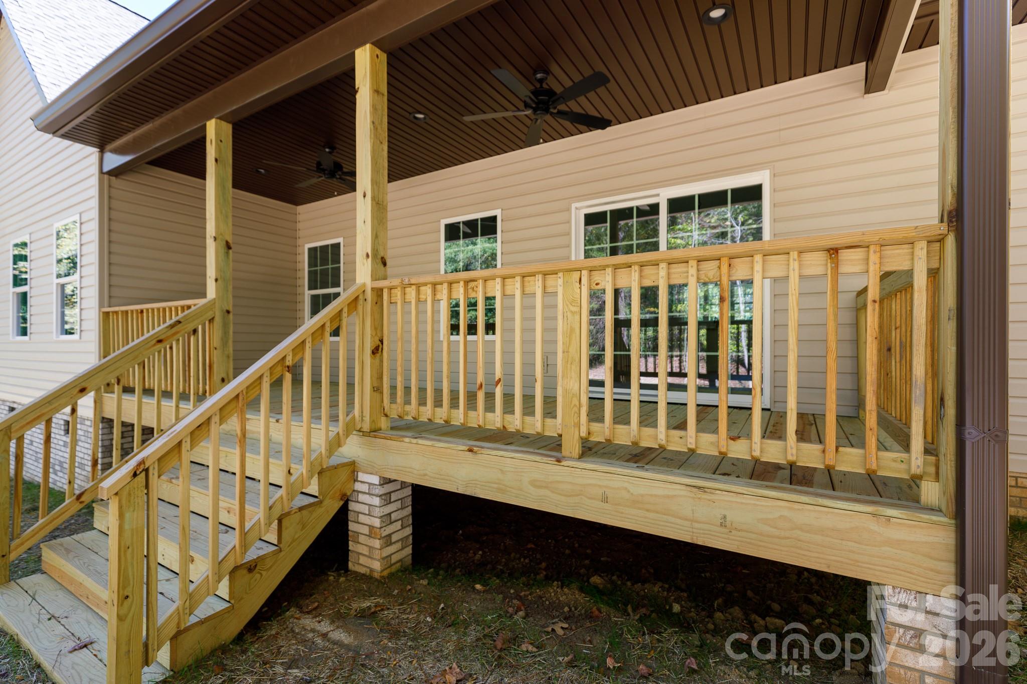 2030 Hunters Creek Lane Property Photo 7
