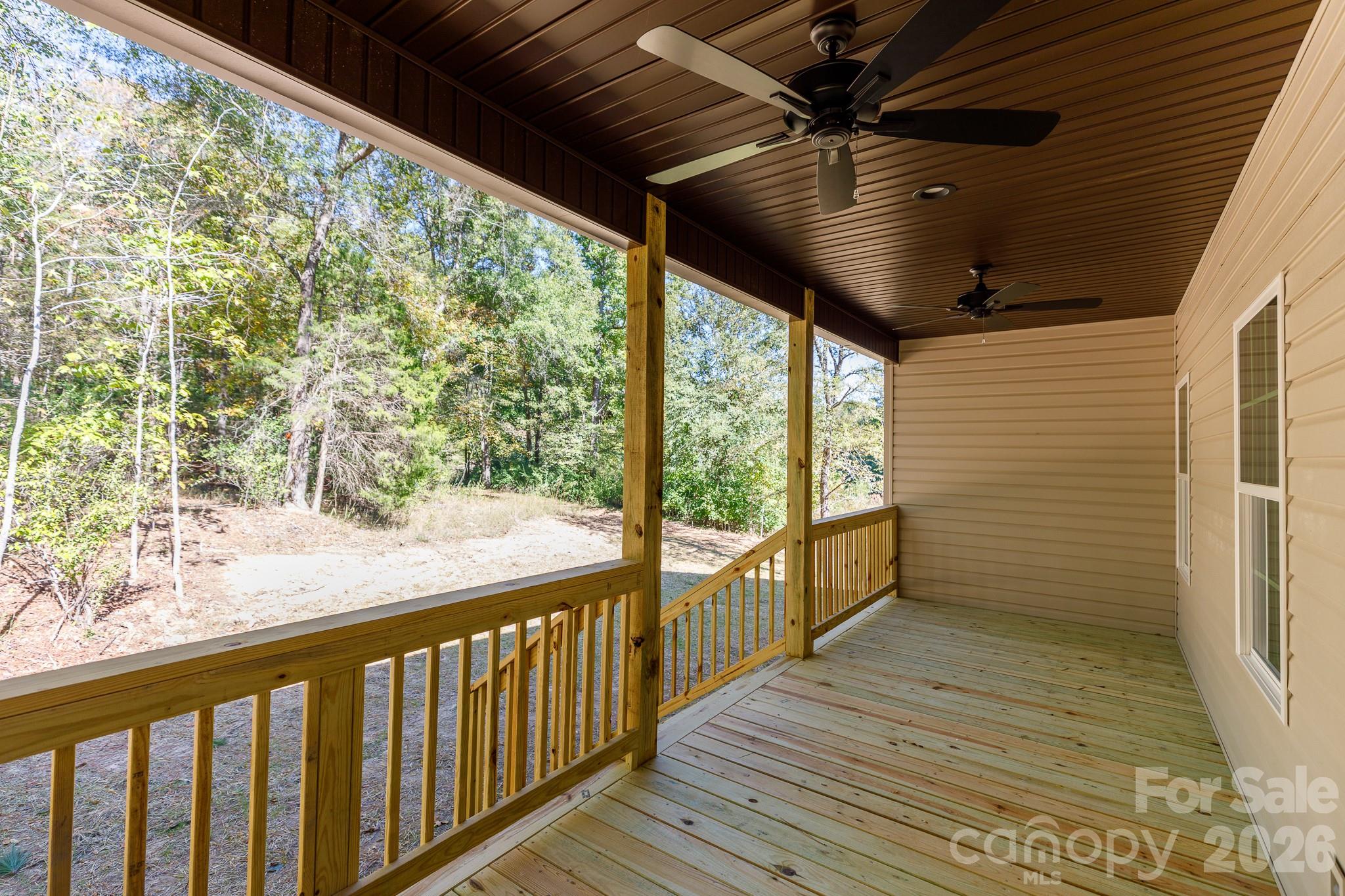 2030 Hunters Creek Lane Property Photo 9