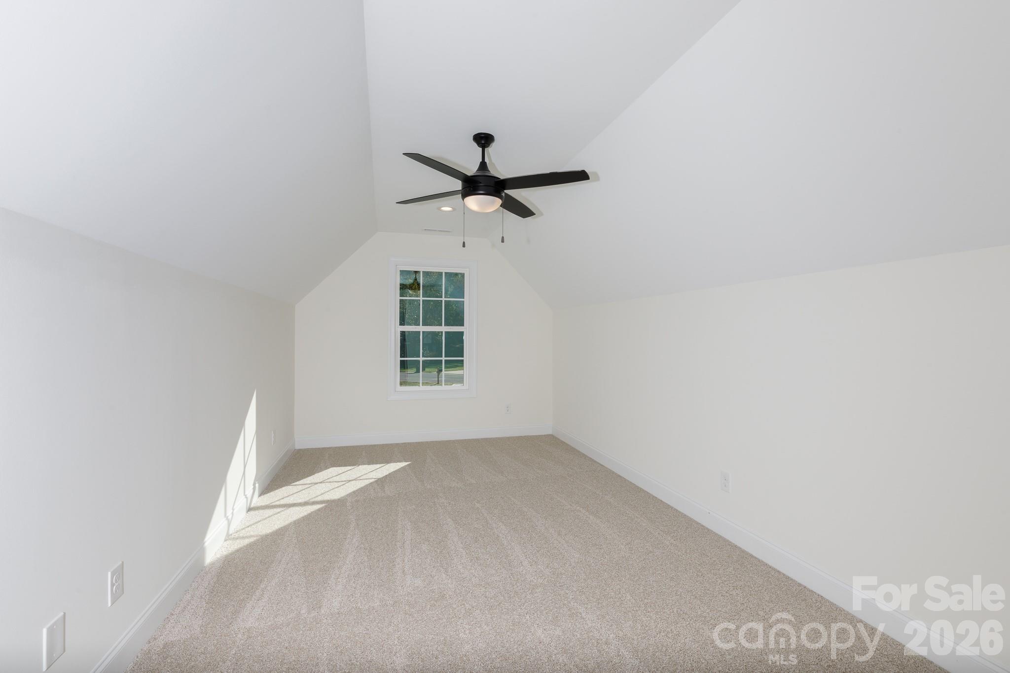 2030 Hunters Creek Lane Property Photo 28
