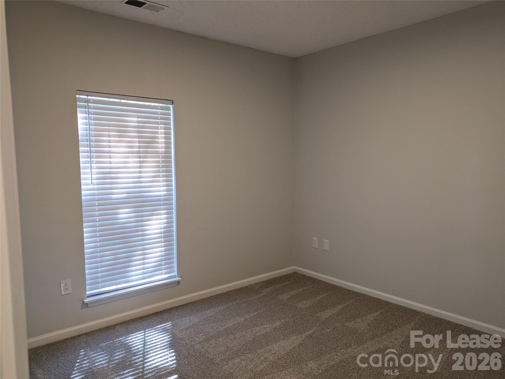 150 Ashford Hollow Lane Property Photo 23
