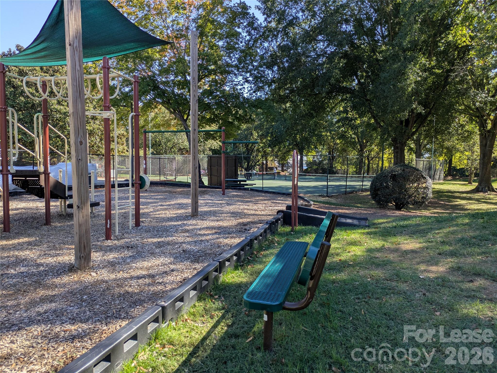 150 Ashford Hollow Lane Property Photo 26