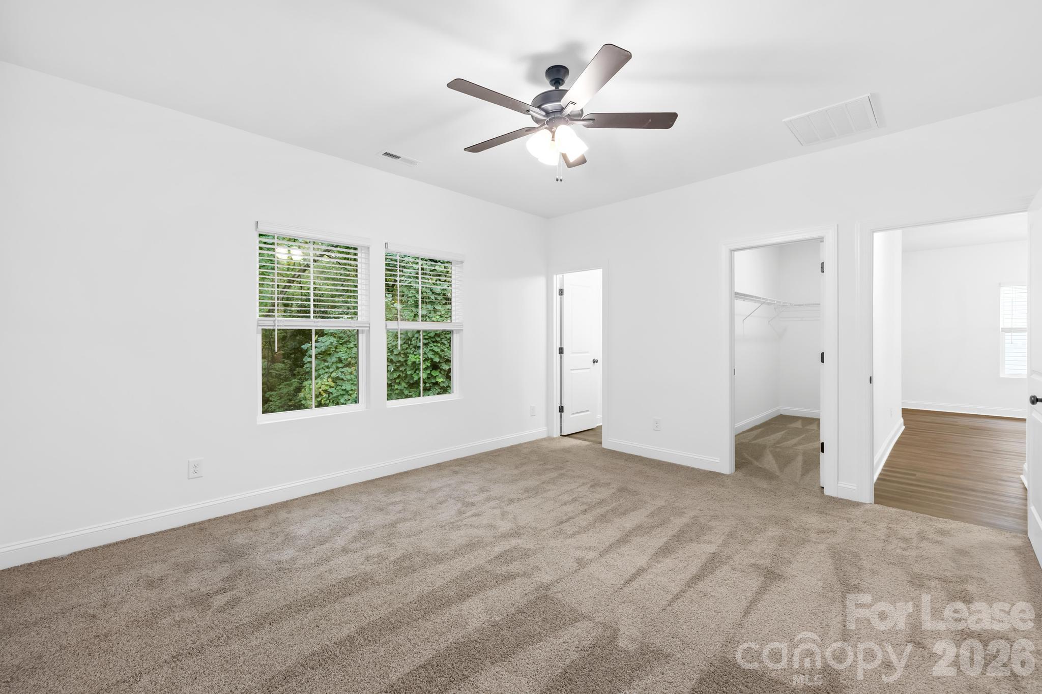 354 W Moore Avenue Property Photo 11