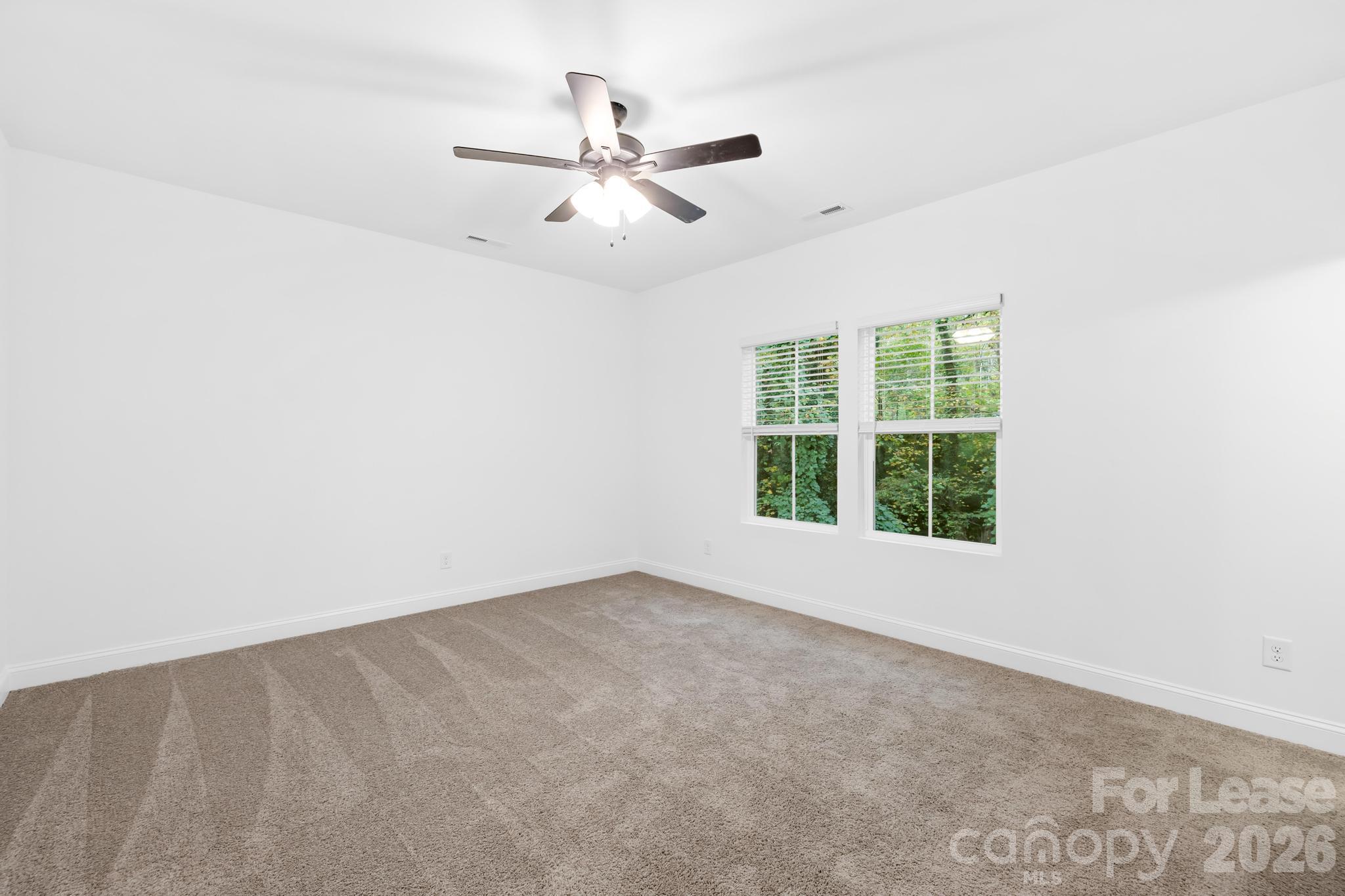 354 W Moore Avenue Property Photo 13