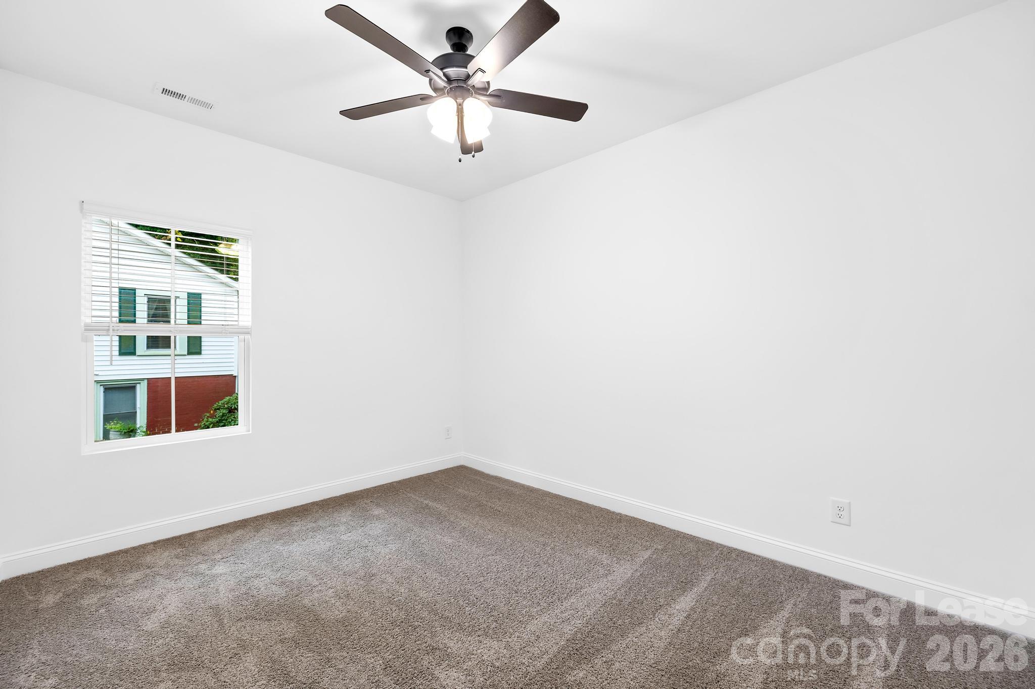 354 W Moore Avenue Property Photo 15