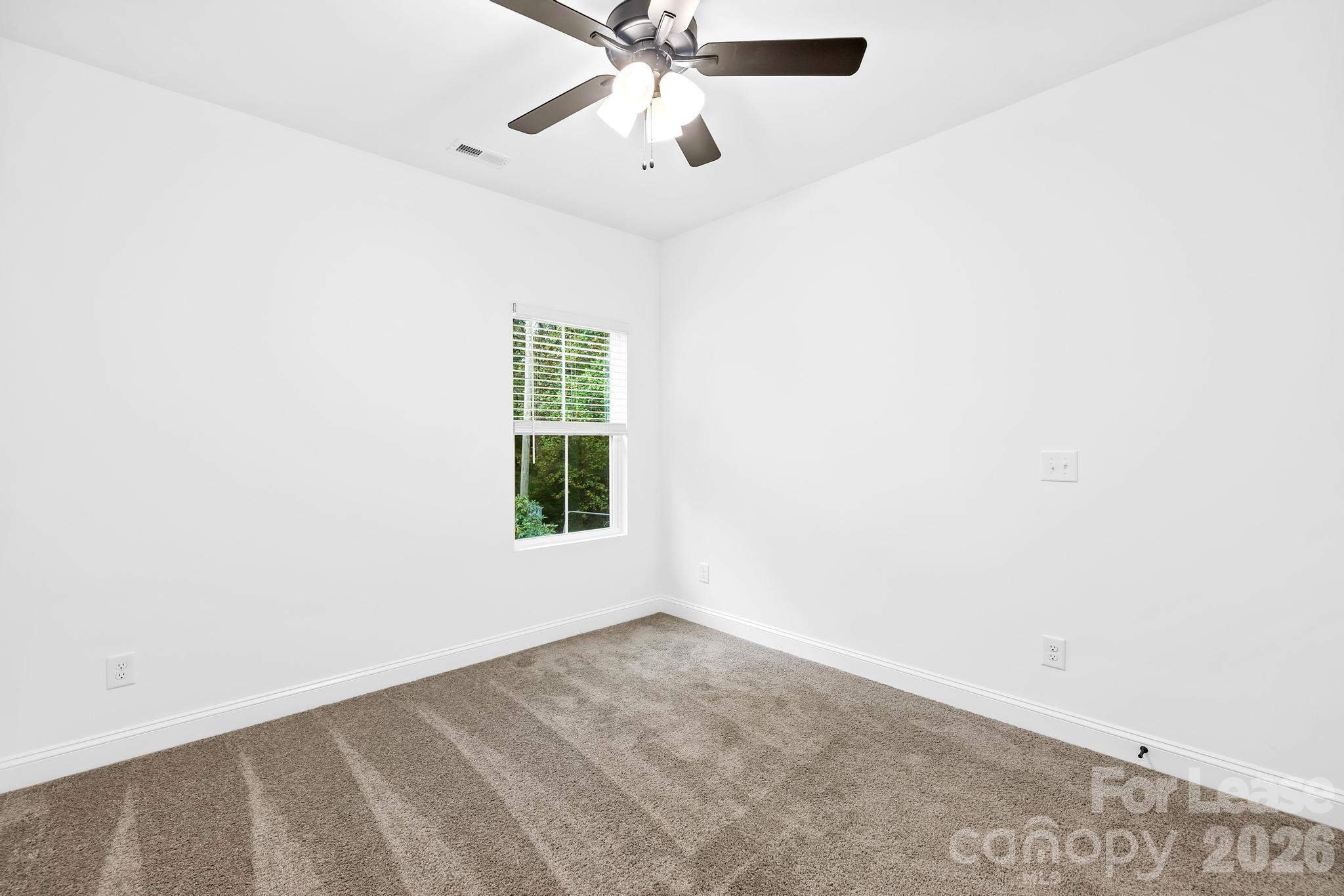 354 W Moore Avenue Property Photo 17