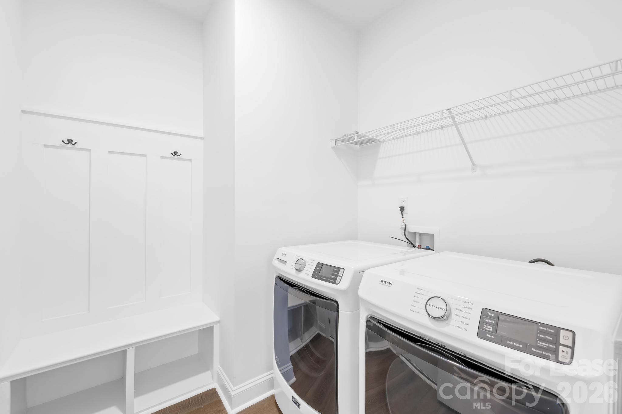 354 W Moore Avenue Property Photo 18