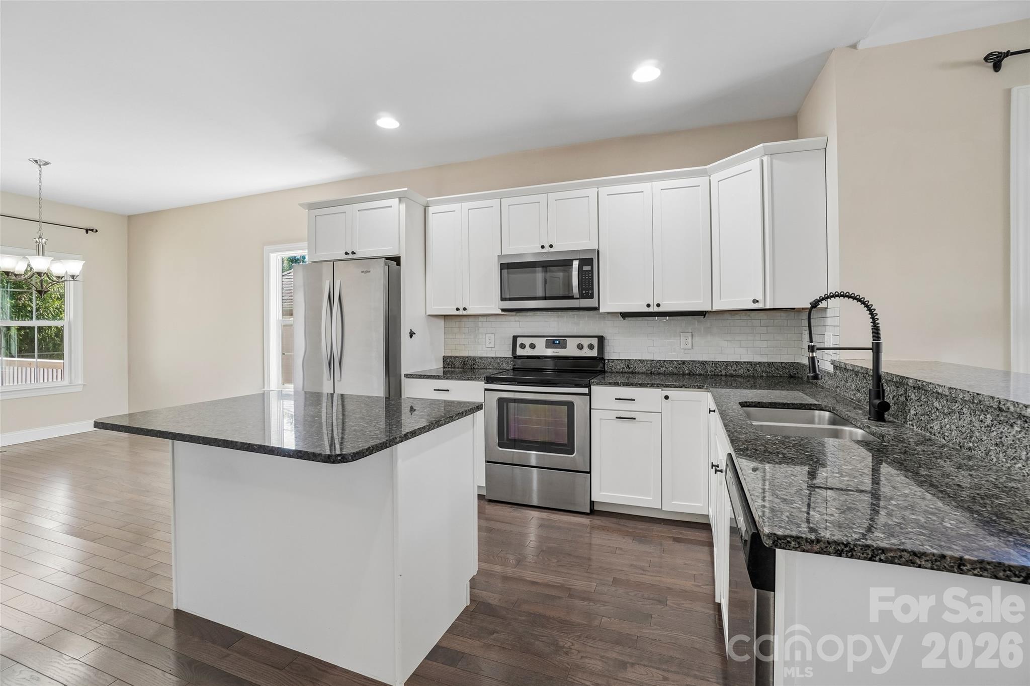 3 Dreambird Drive Property Photo 2