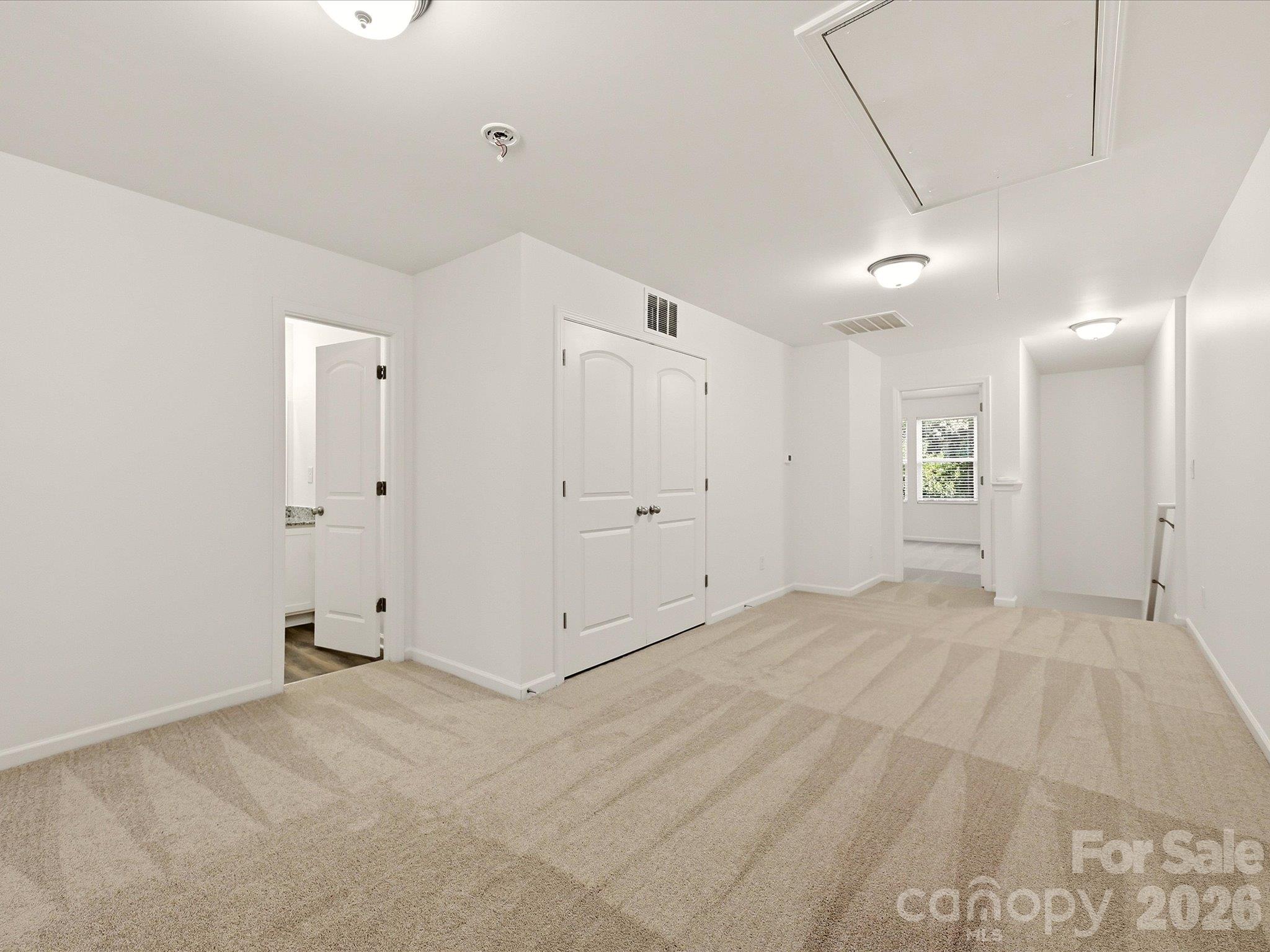 1470 Cypress Loop Property Photo 14