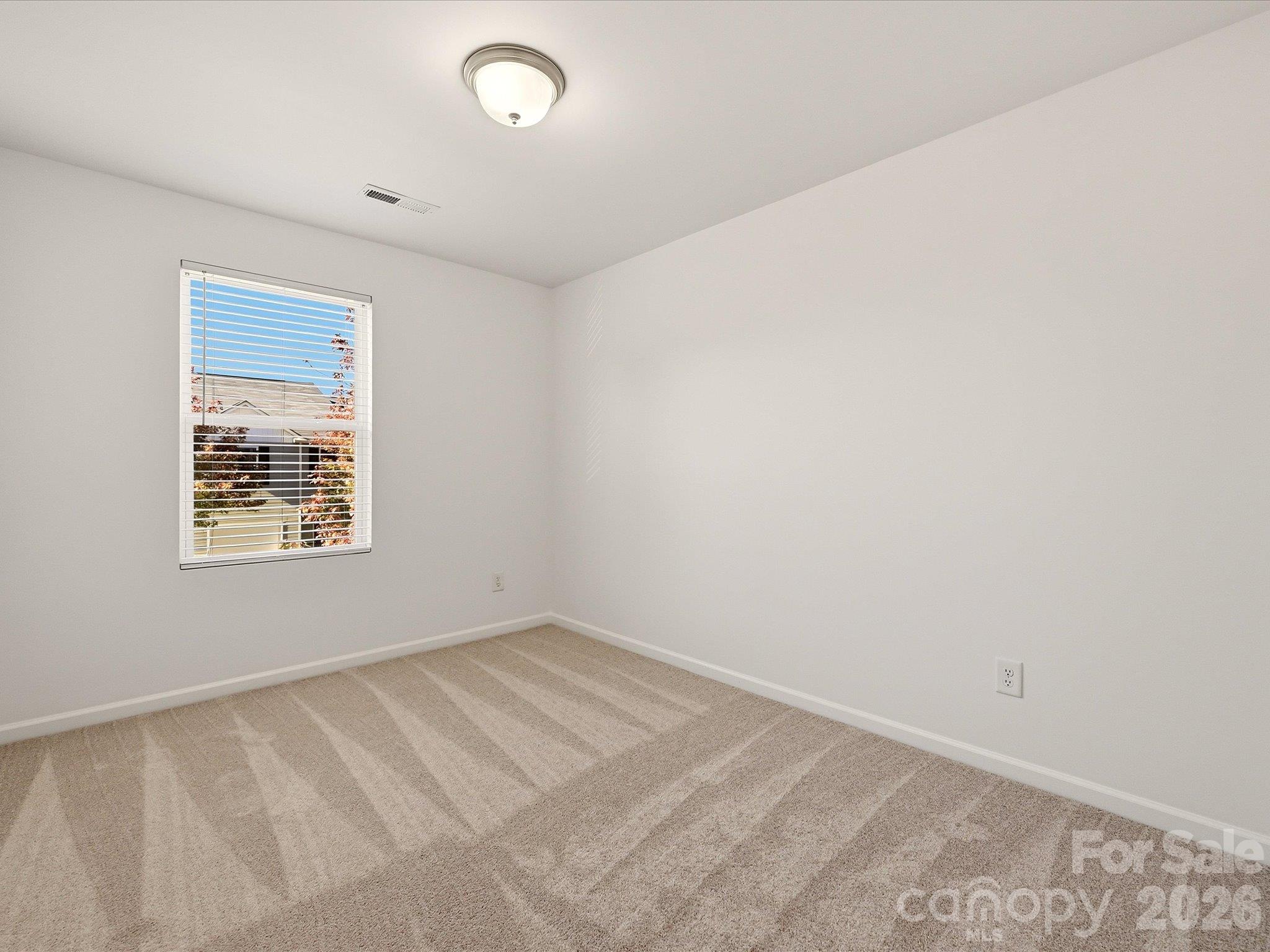 1470 Cypress Loop Property Photo 22