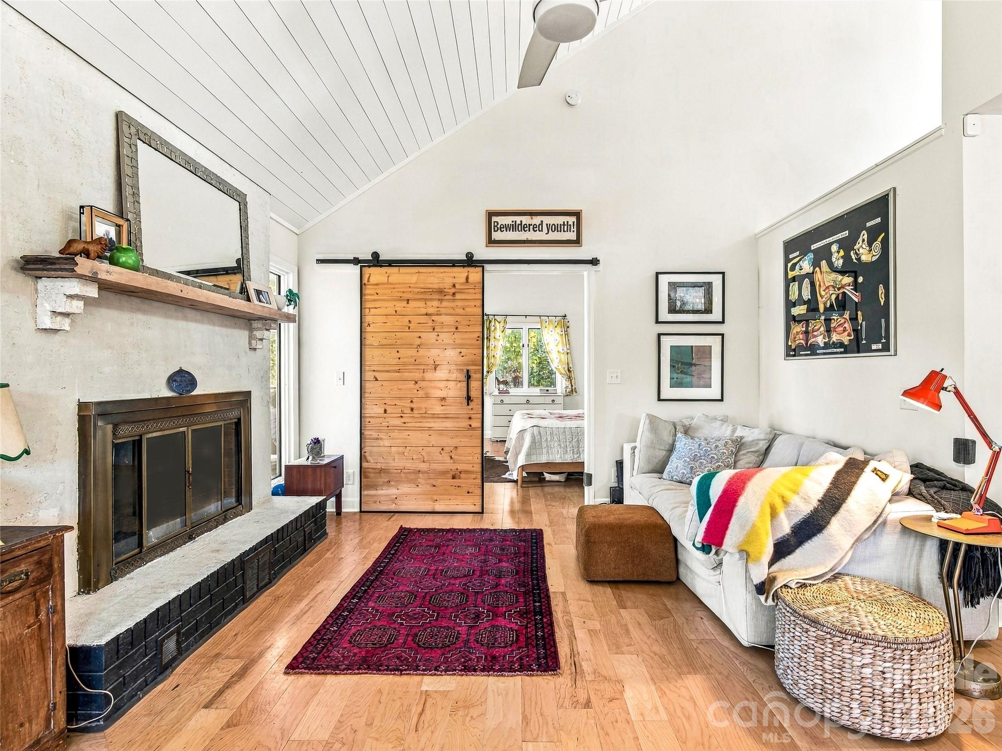39 White Pine Drive Property Photo 12