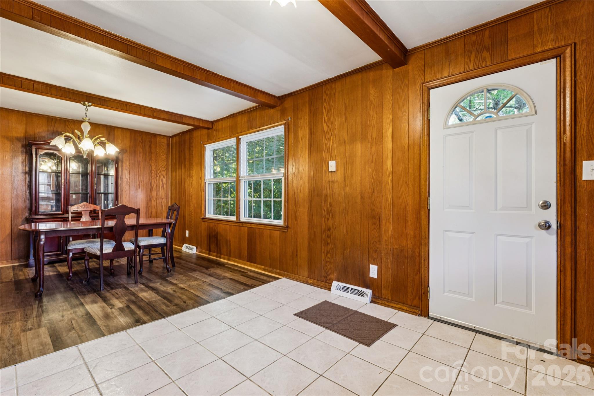 4201 Westridge Drive Property Photo 7