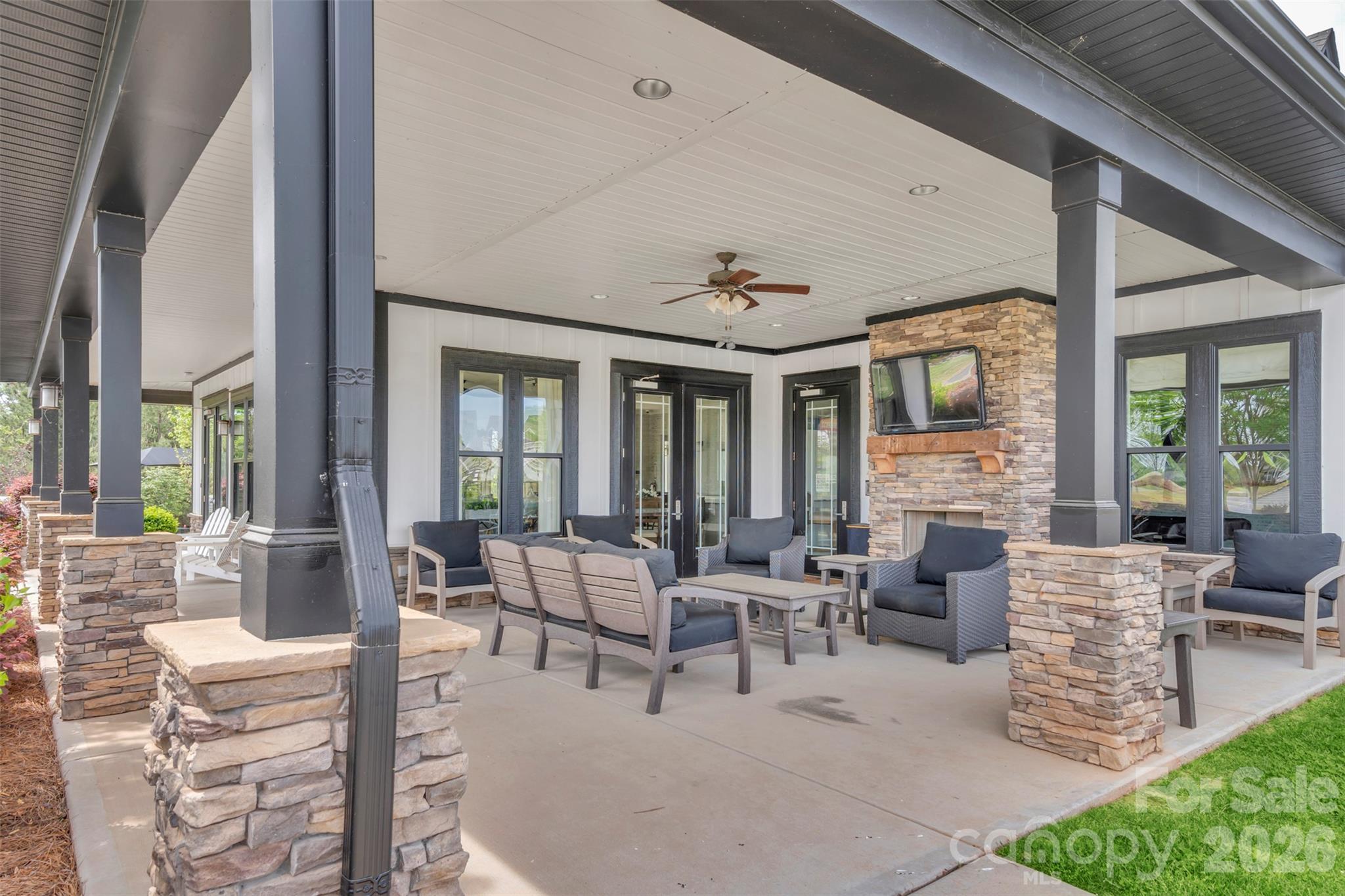 40245 Crooked Stick Drive Property Photo 38