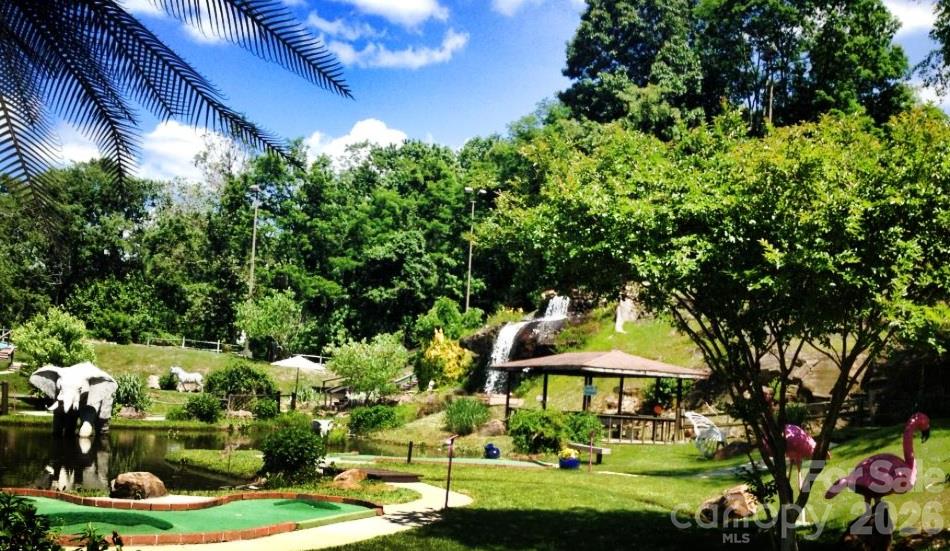956 Patton Avenue Property Photo 7