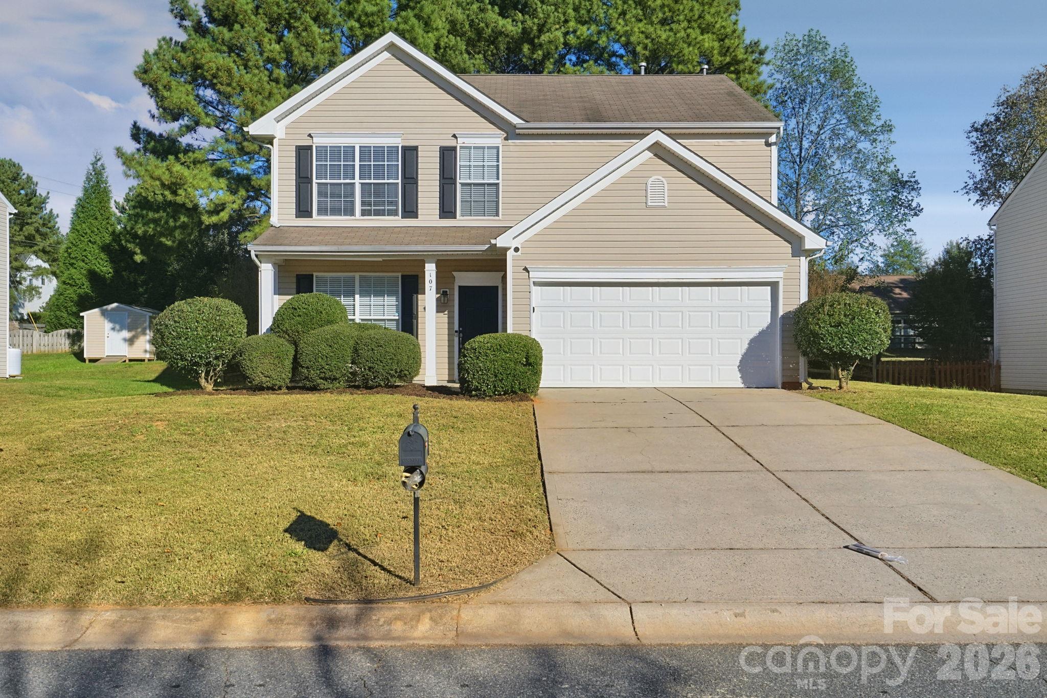 107 Vance Crescent Drive Property Photo 1