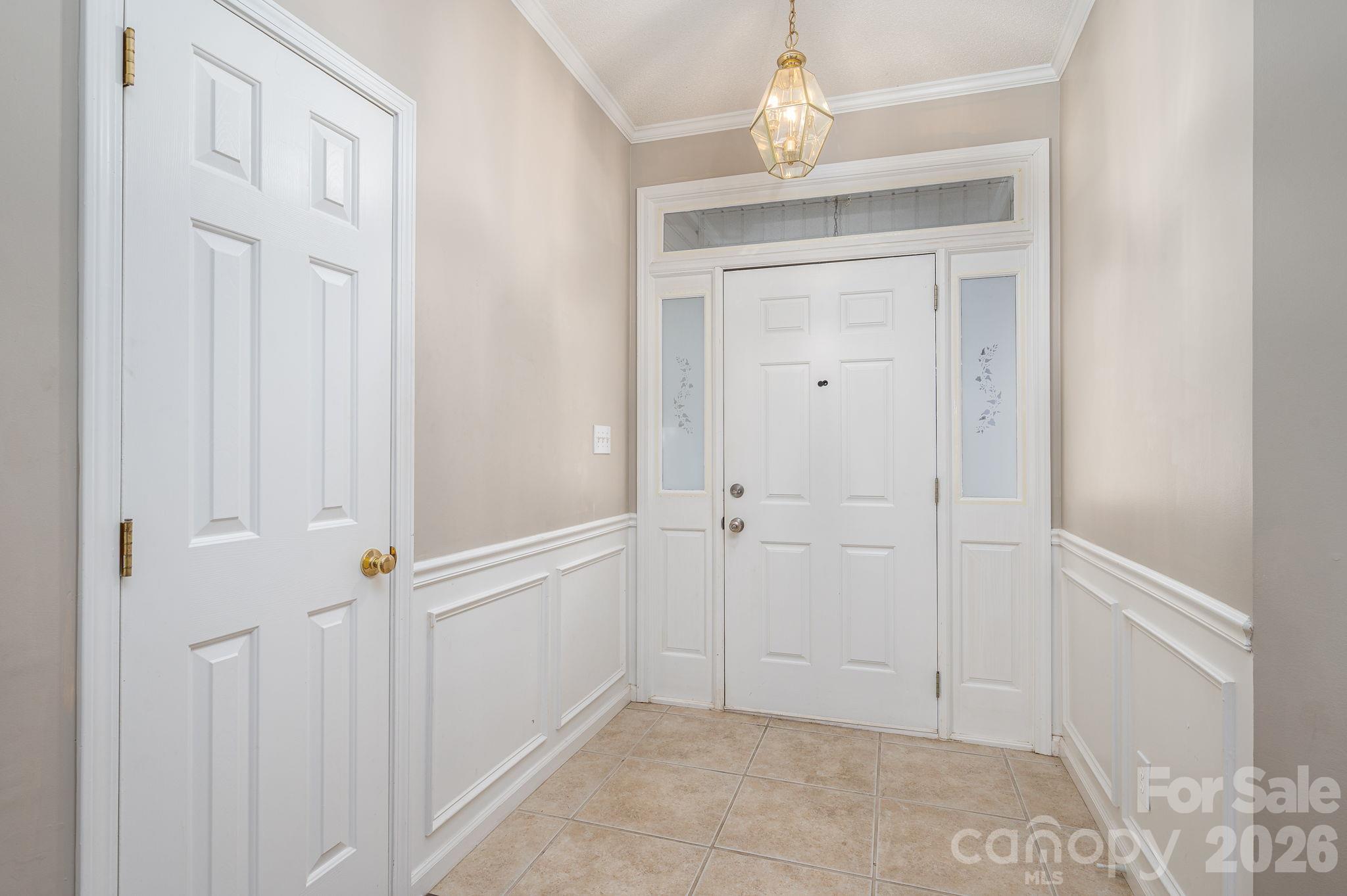 137 Citation Drive Property Photo 7
