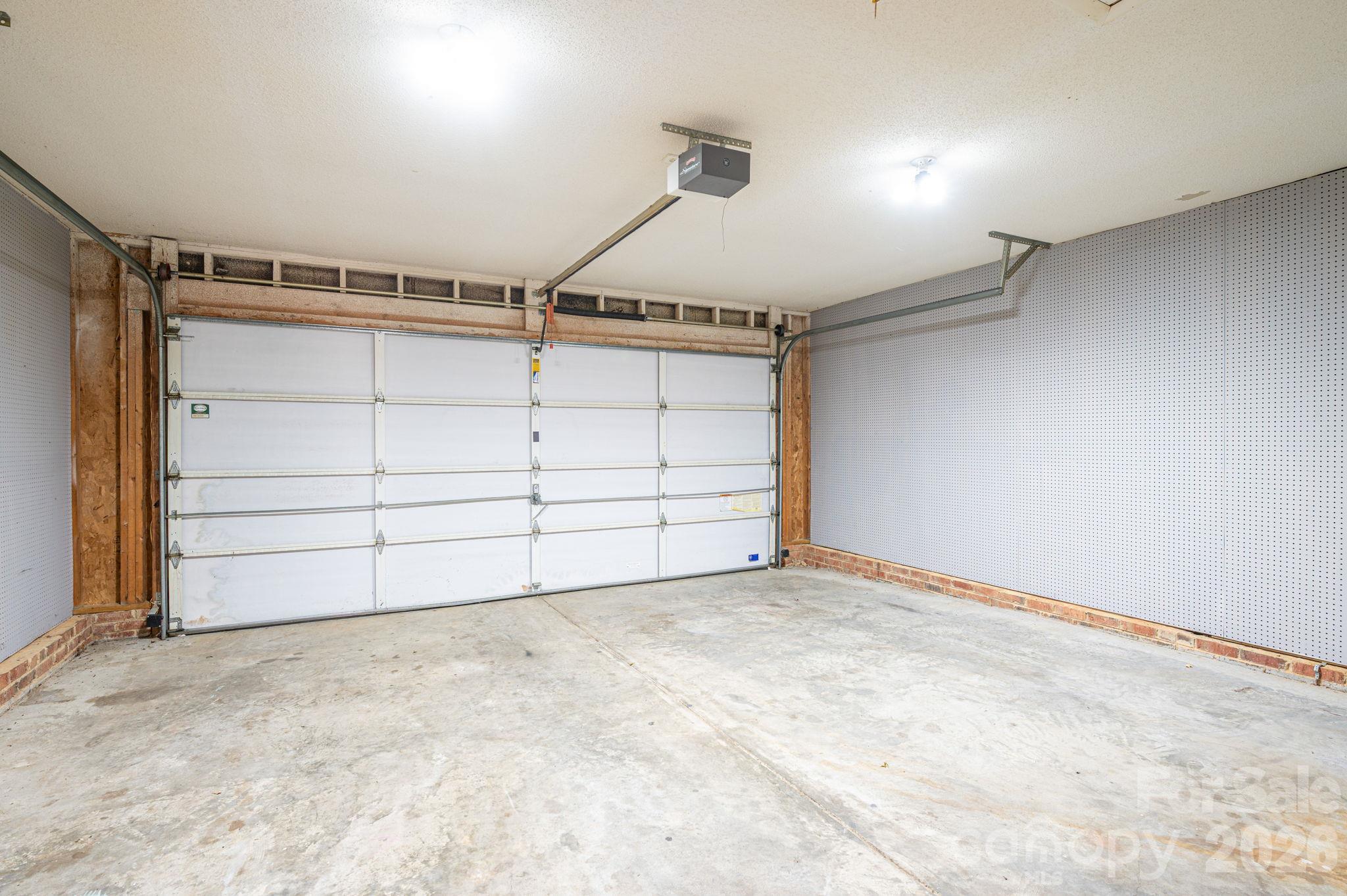 137 Citation Drive Property Photo 31