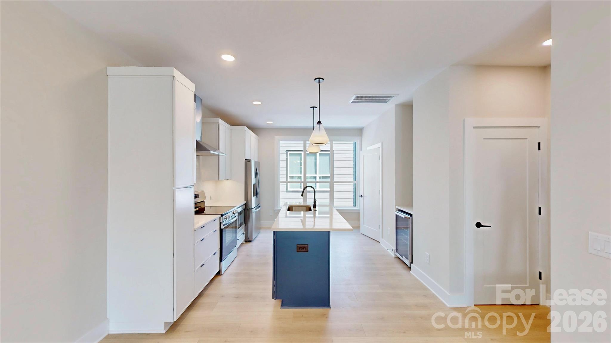 409 Devender Lane Property Photo 14