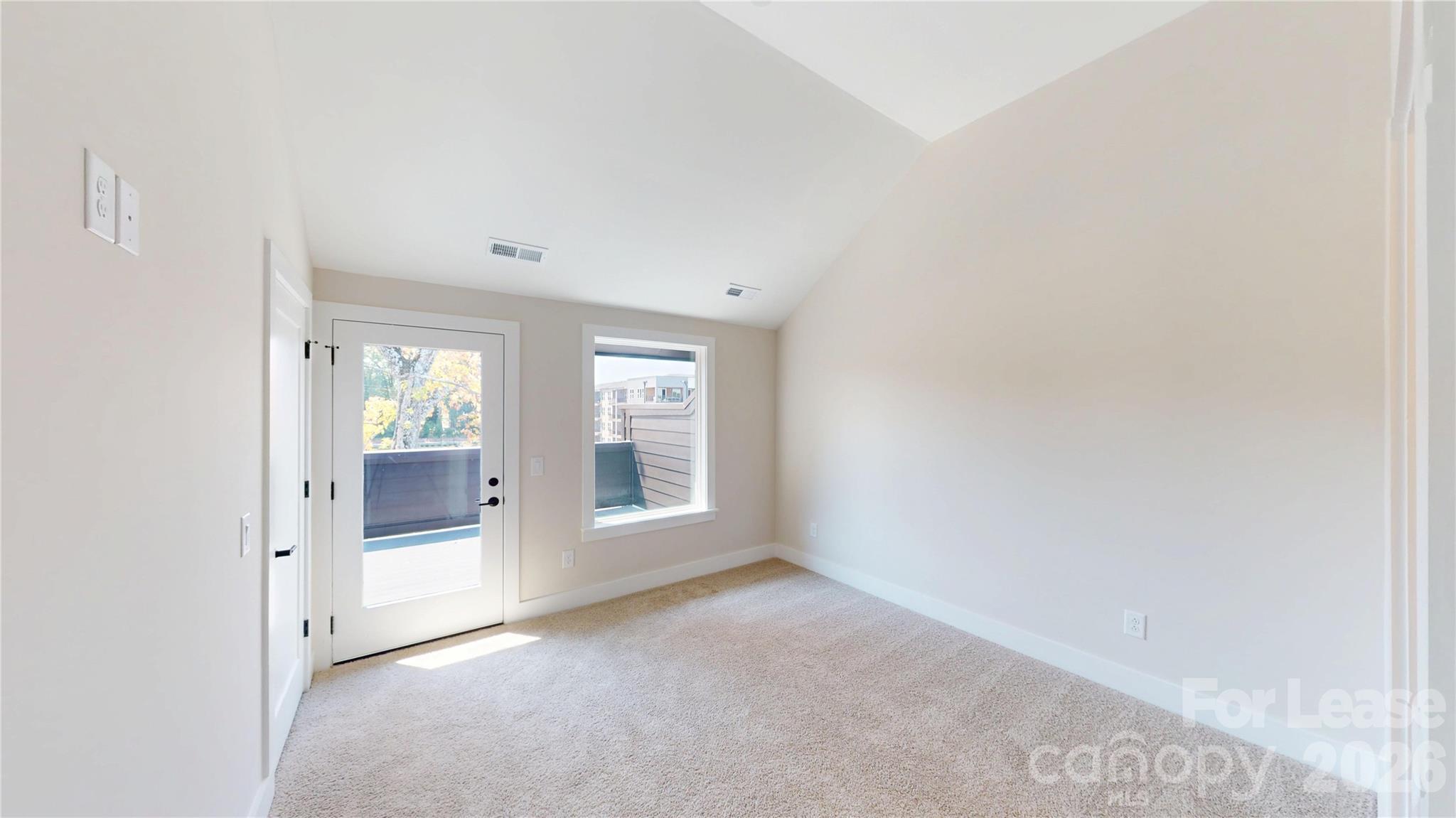 409 Devender Lane Property Photo 33