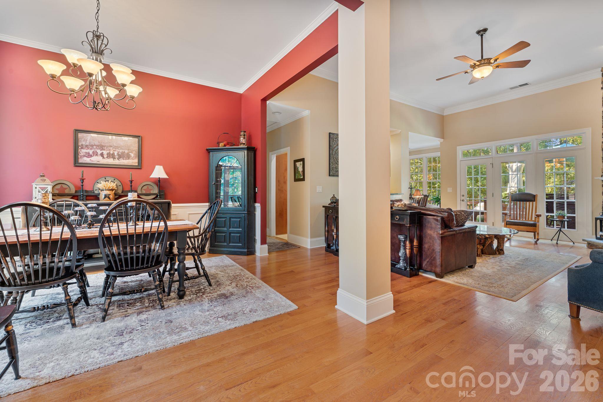 2381 Crofte Drive Property Photo 8
