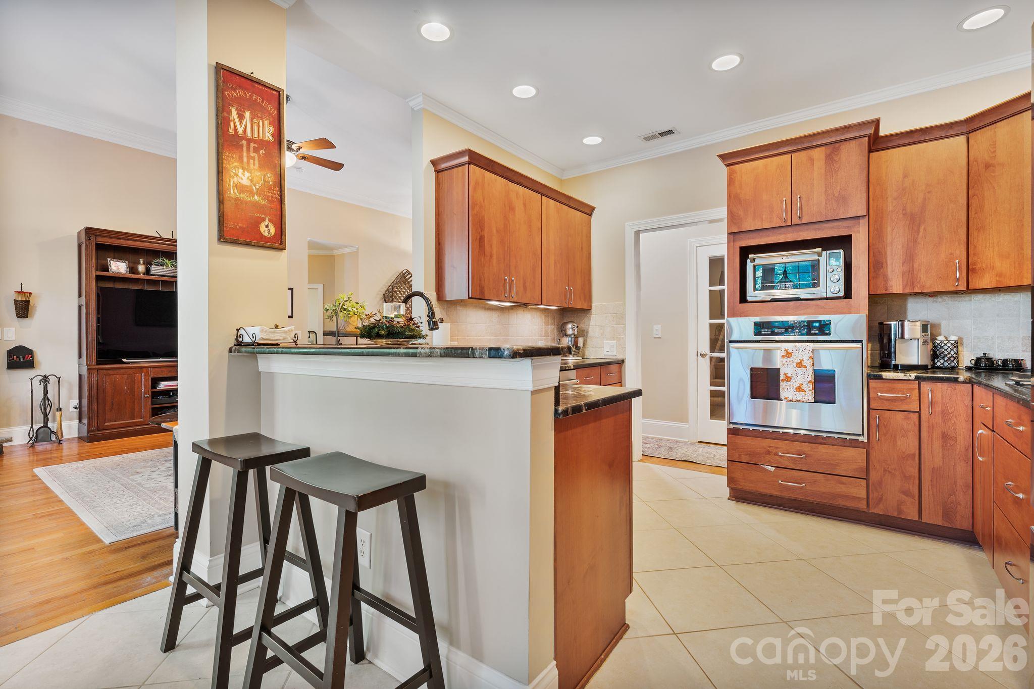 2381 Crofte Drive Property Photo 15