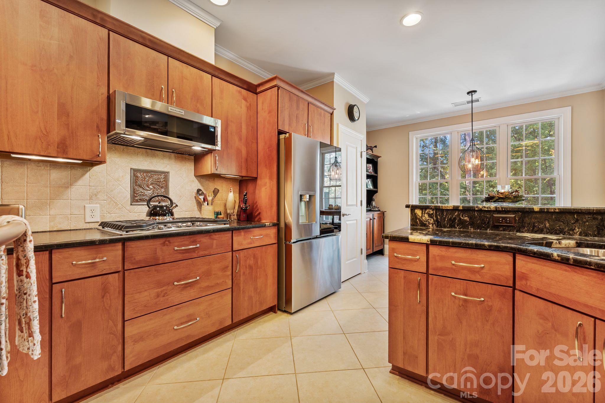 2381 Crofte Drive Property Photo 17