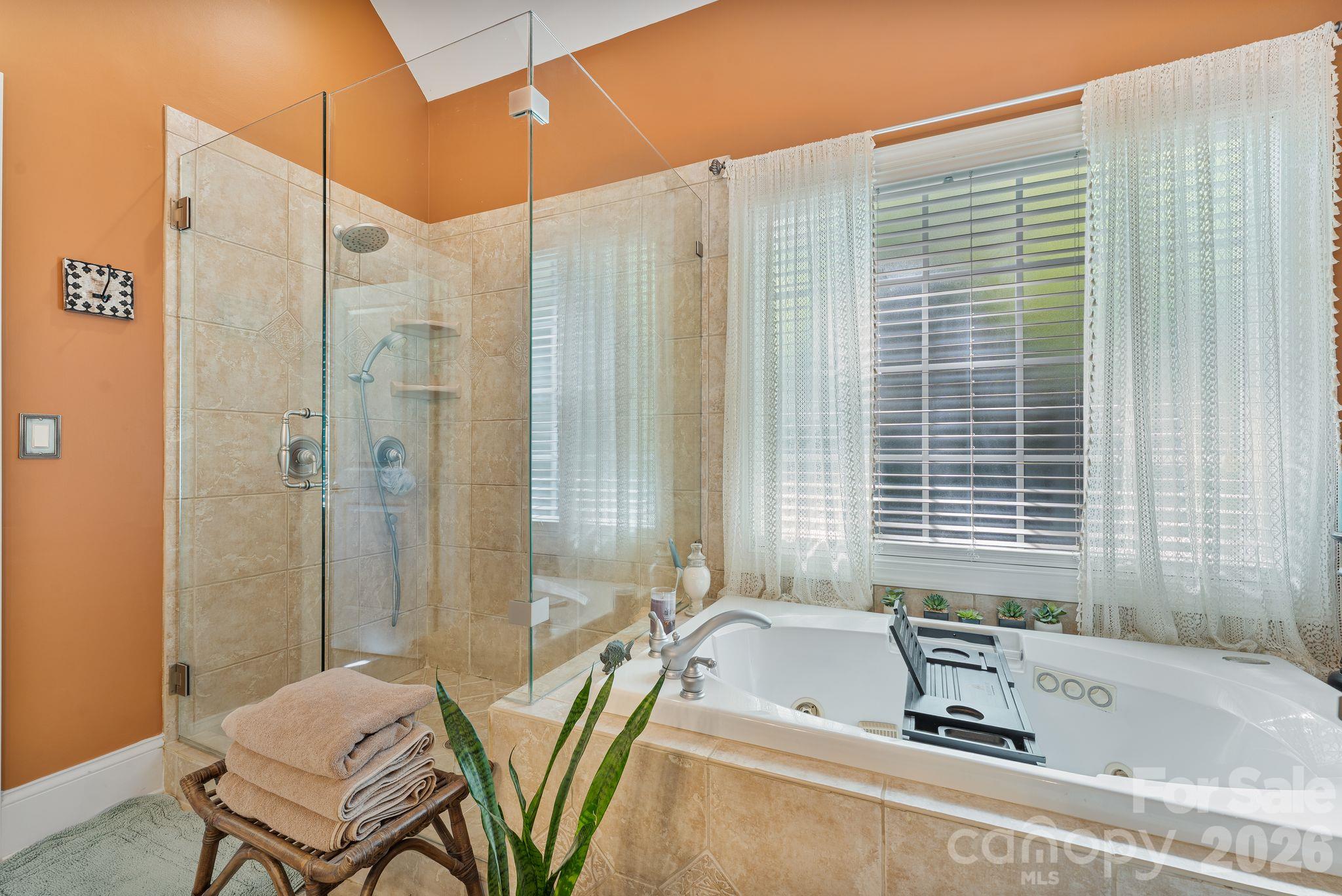 2381 Crofte Drive Property Photo 25