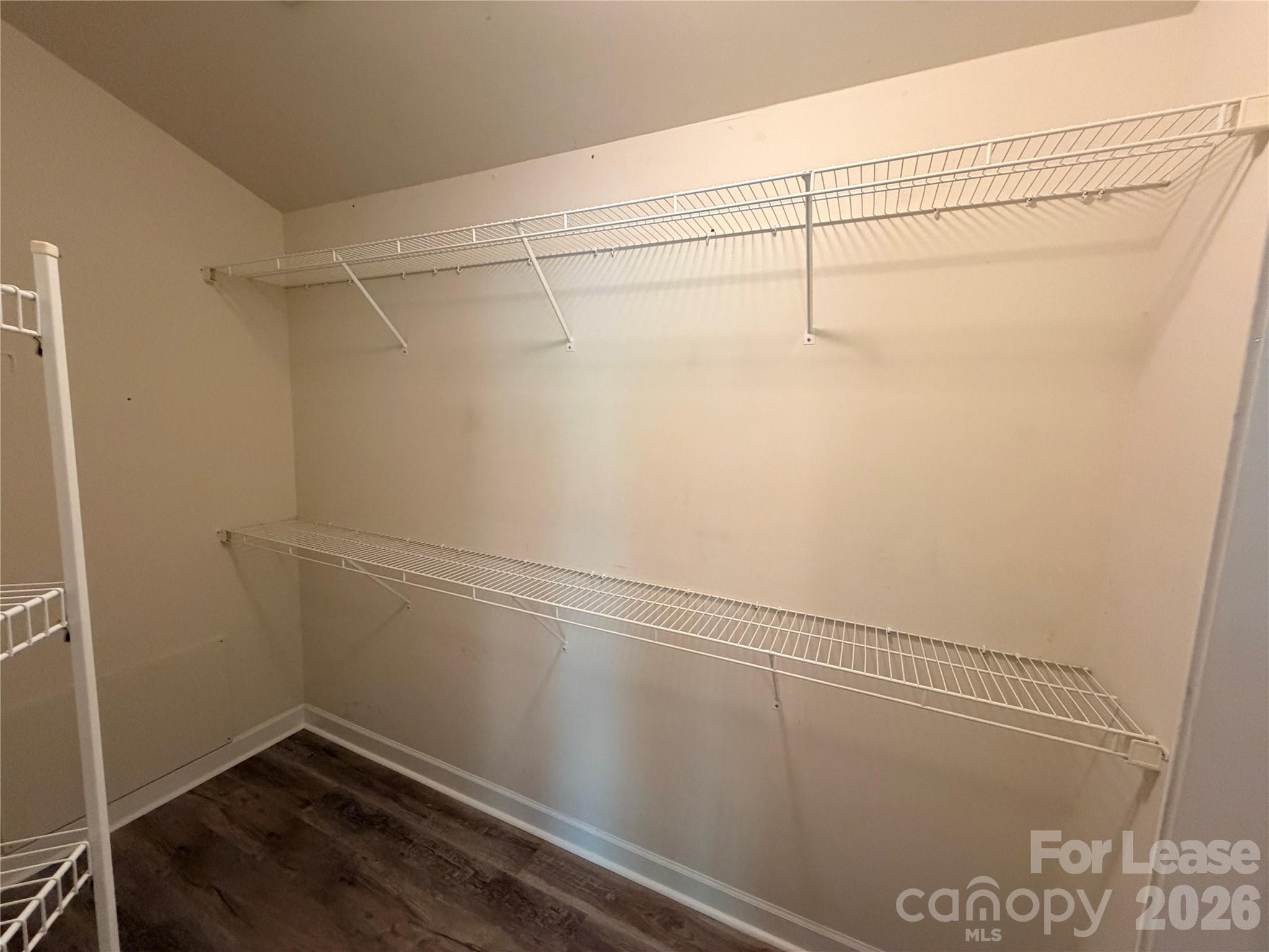 547 Southeast Drive Property Photo 26
