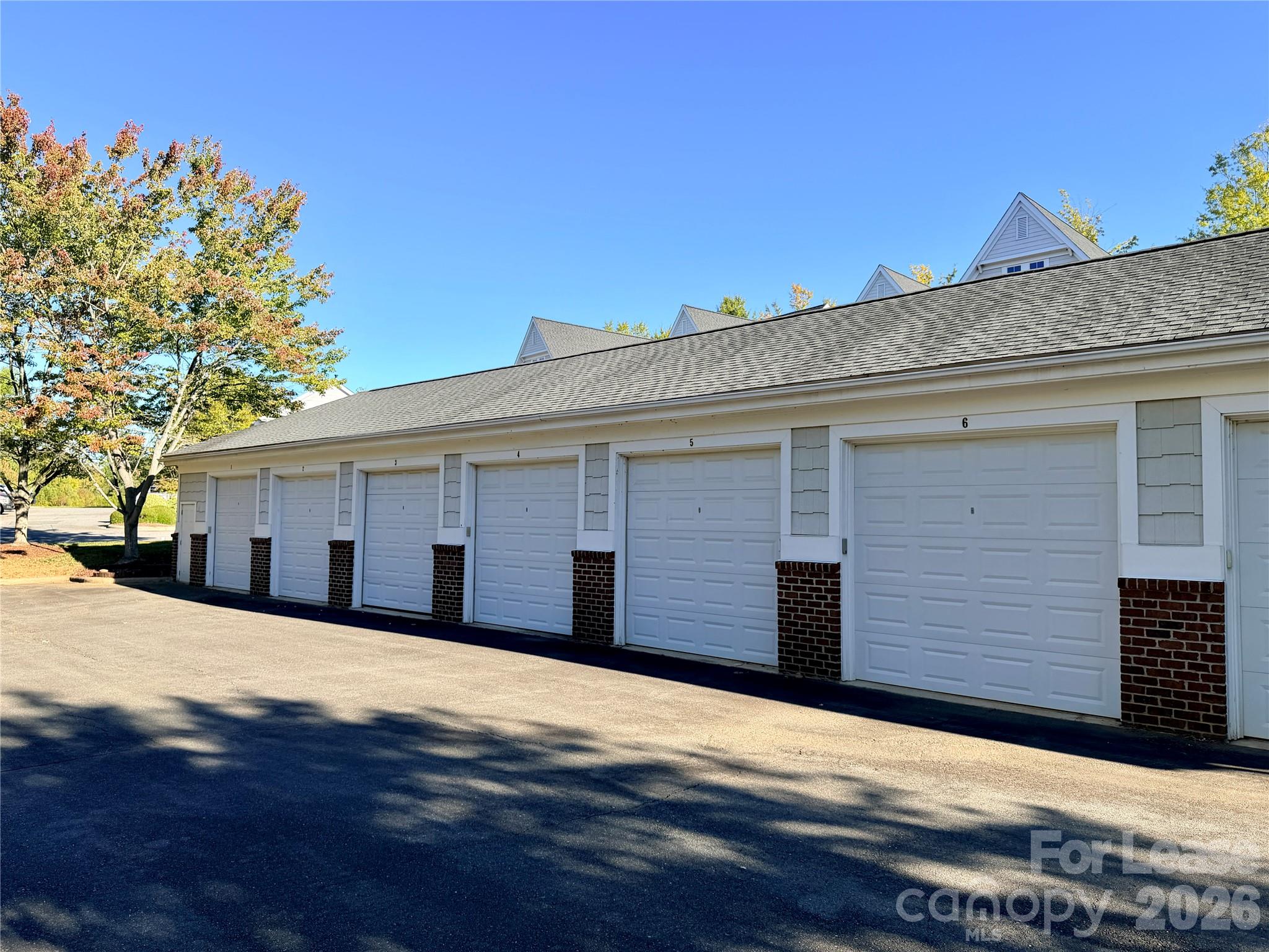 547 Southeast Drive Property Photo 37