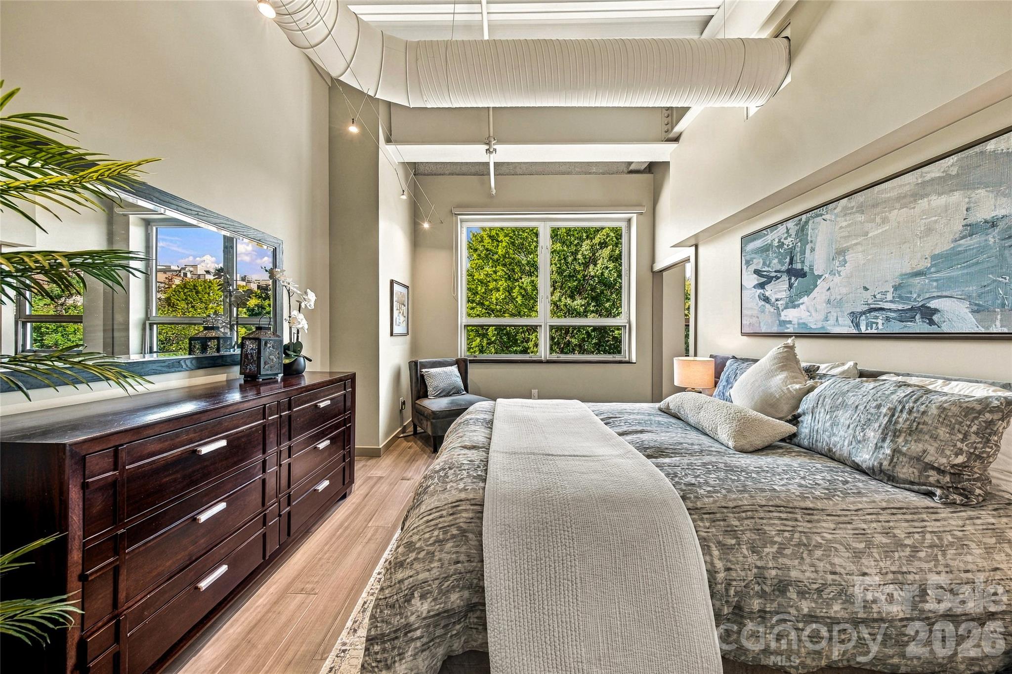 12 S Lexington Avenue 209 Property Photo 6