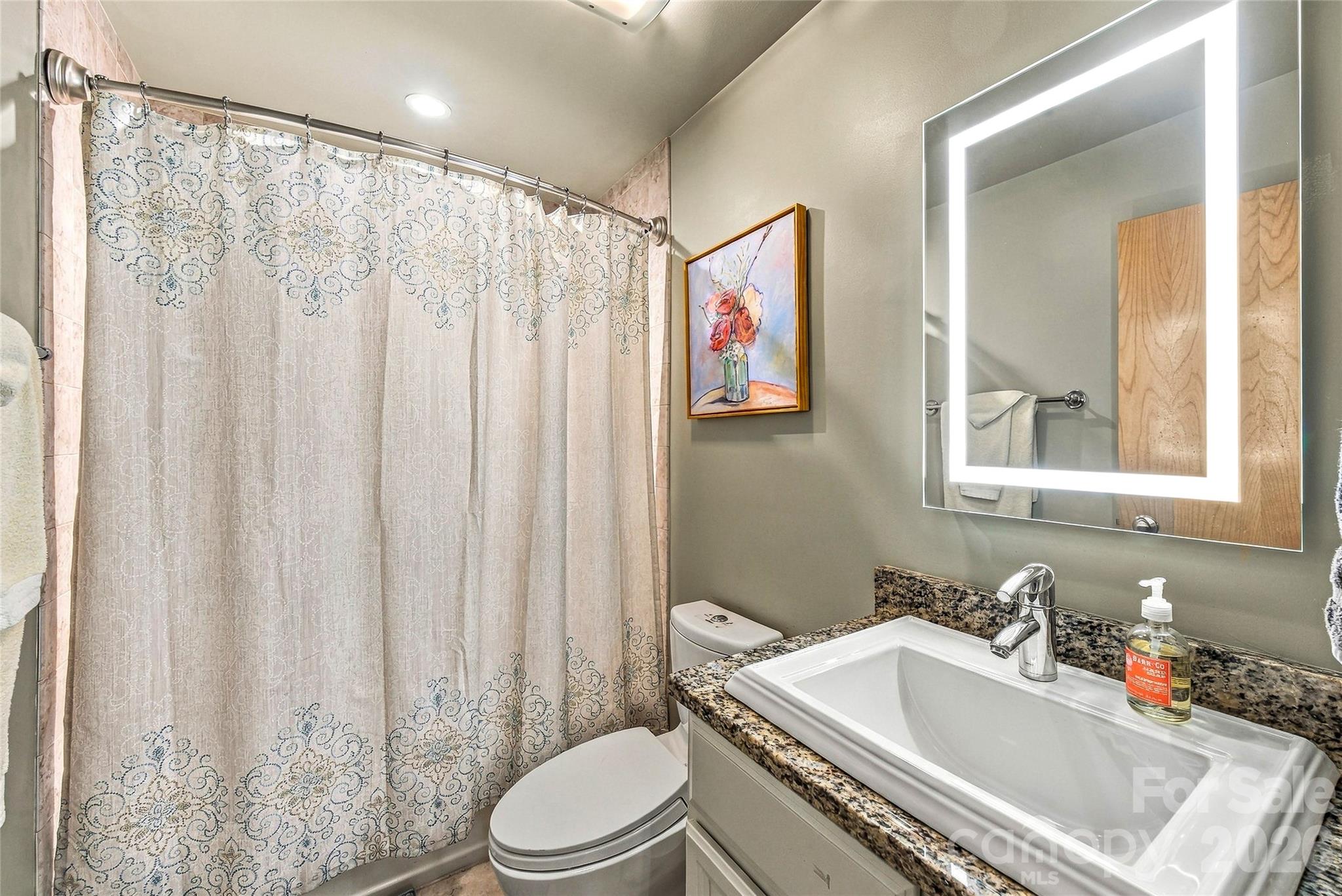12 S Lexington Avenue 209 Property Photo 10
