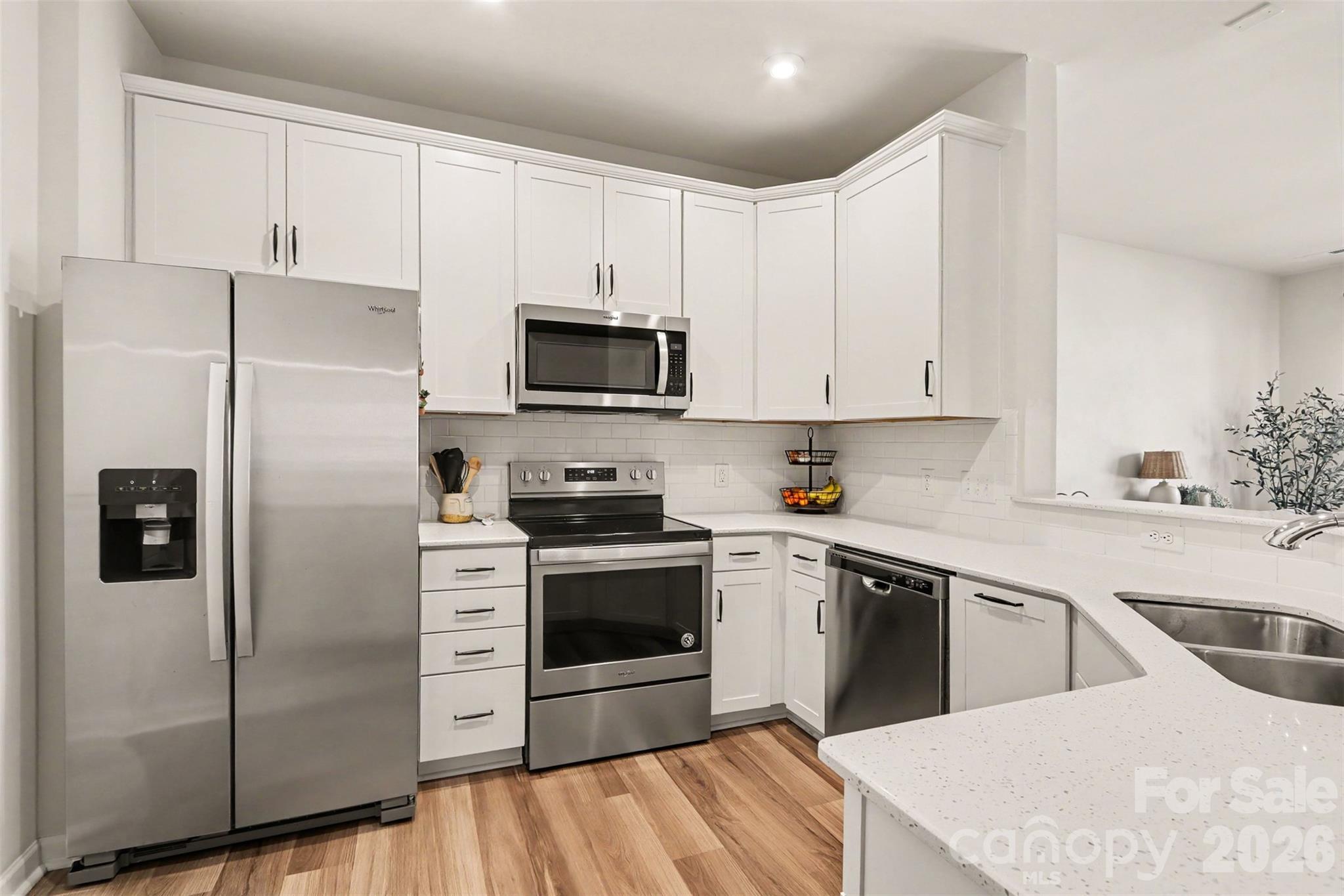 830 Canoe Song Road Property Photo 3