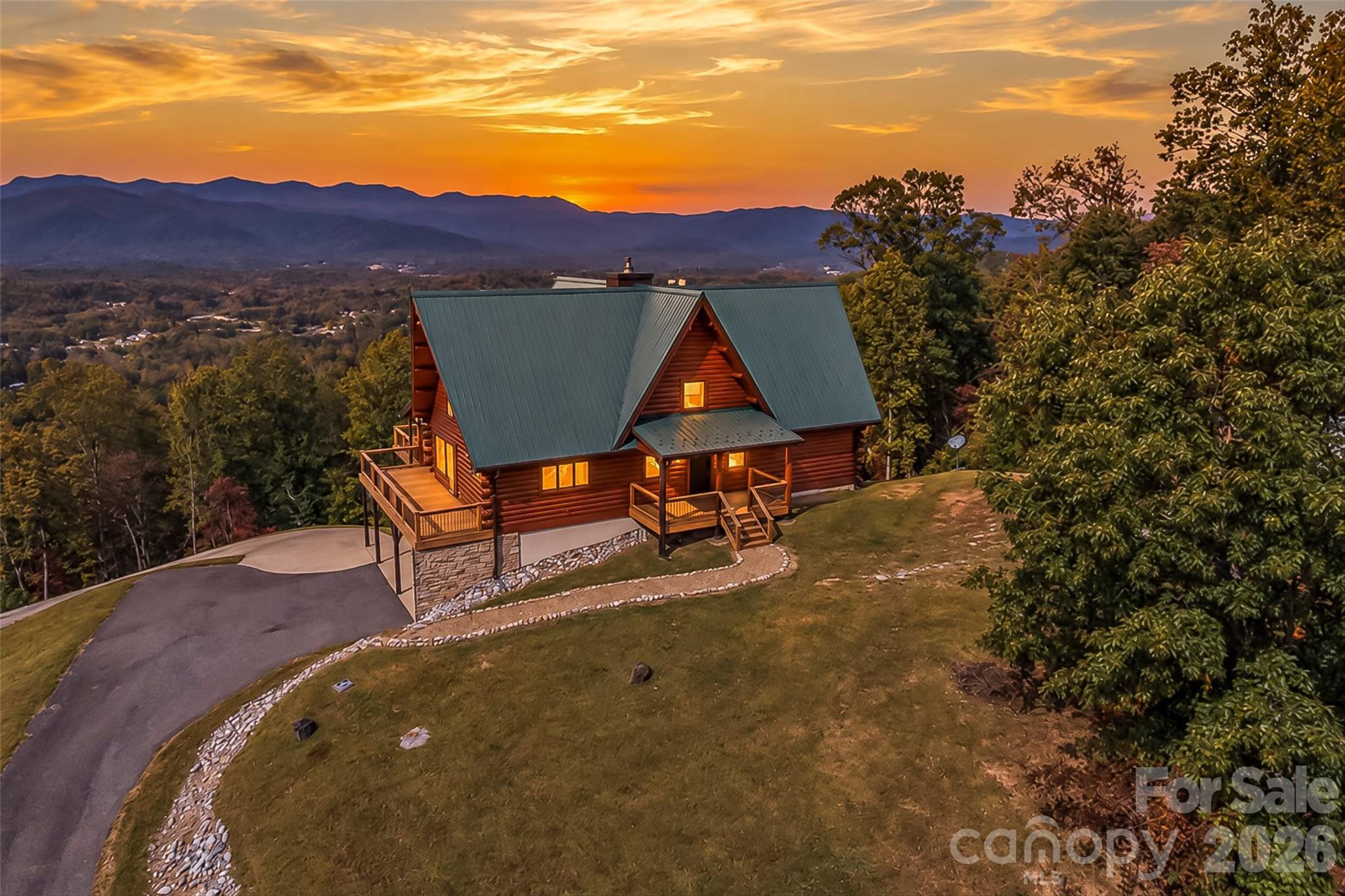 1829 Grants Mountain Road Property Photo 1