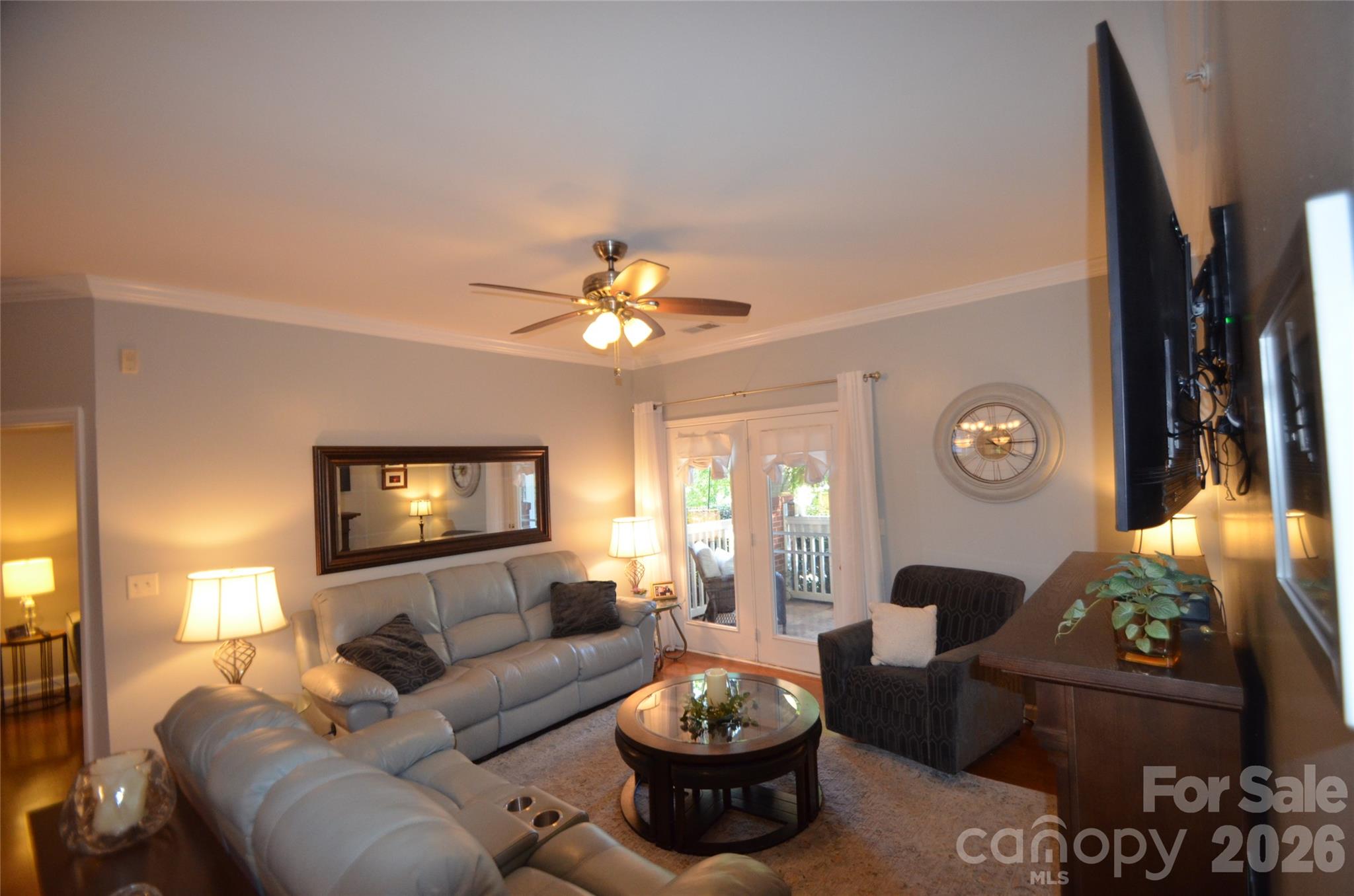 19759 Deer Valley Drive Property Photo 6