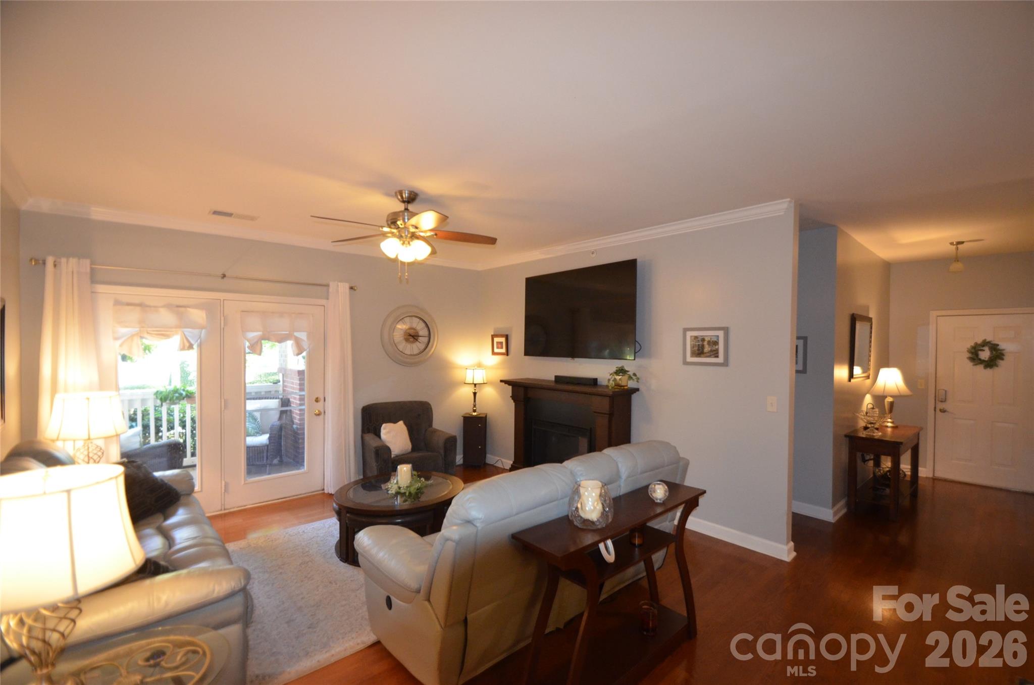 19759 Deer Valley Drive Property Photo 7