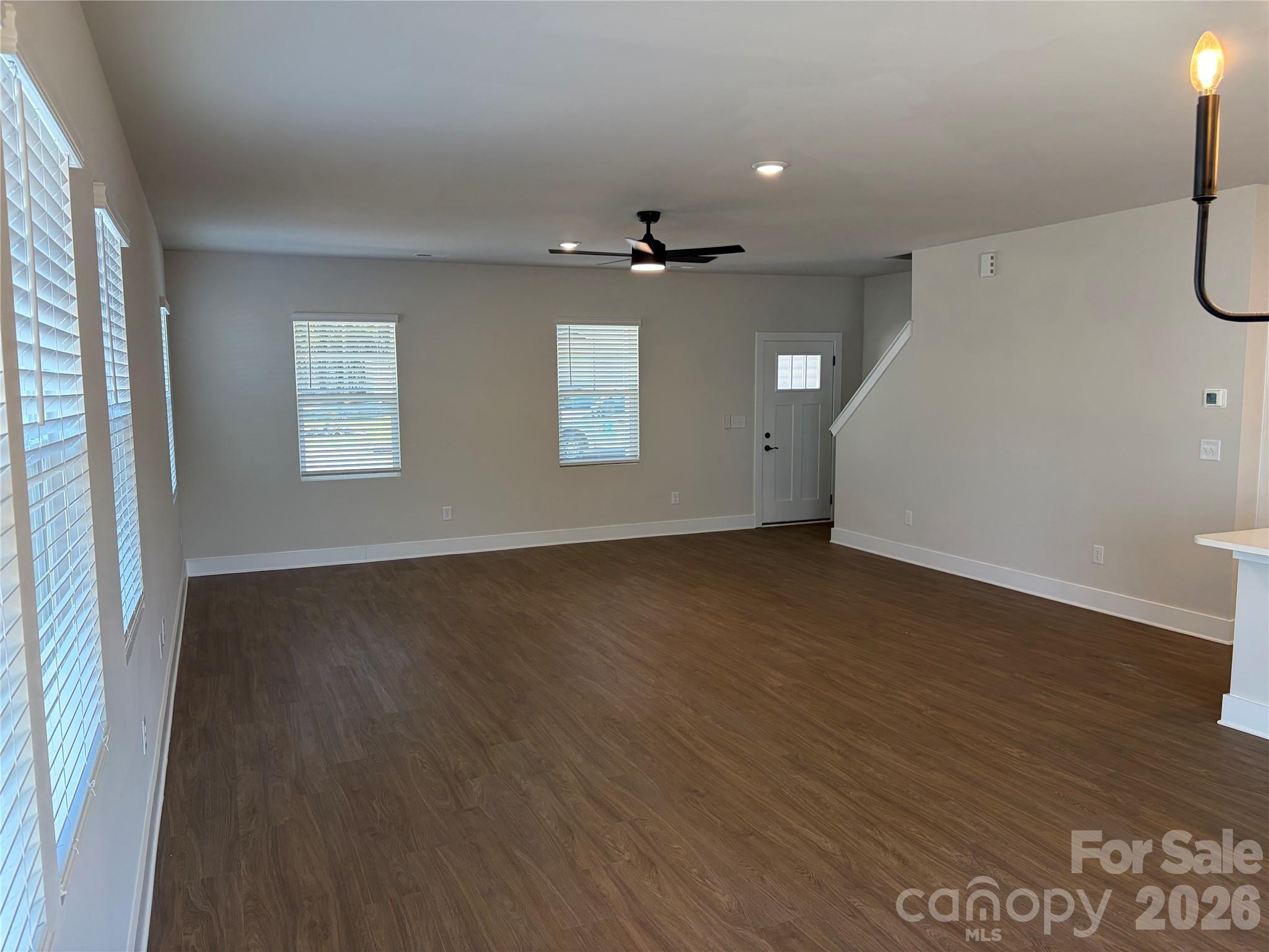 720 Wesley Drive Property Photo 4