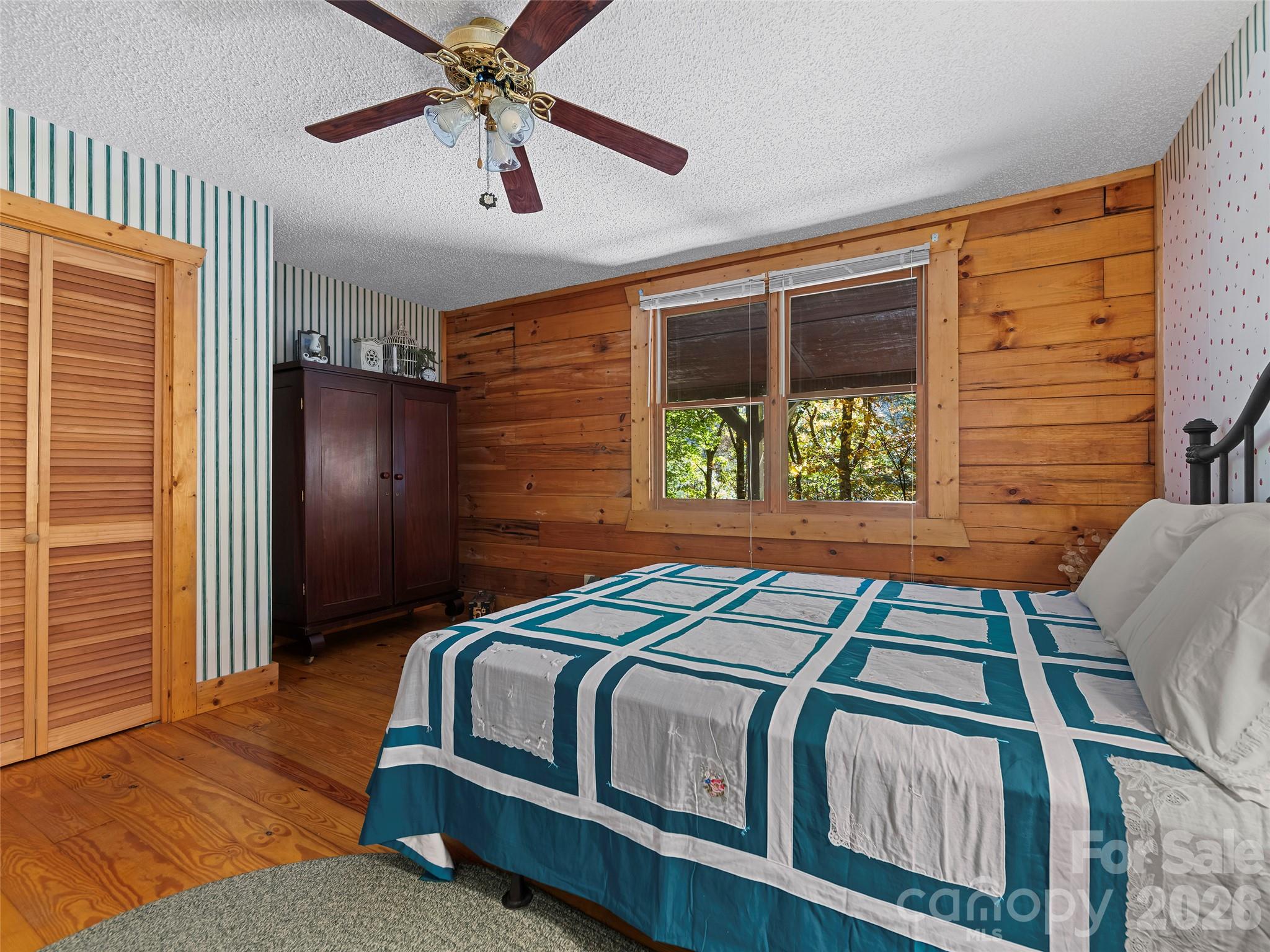 716 Wolf Laurel Drive Property Photo 18