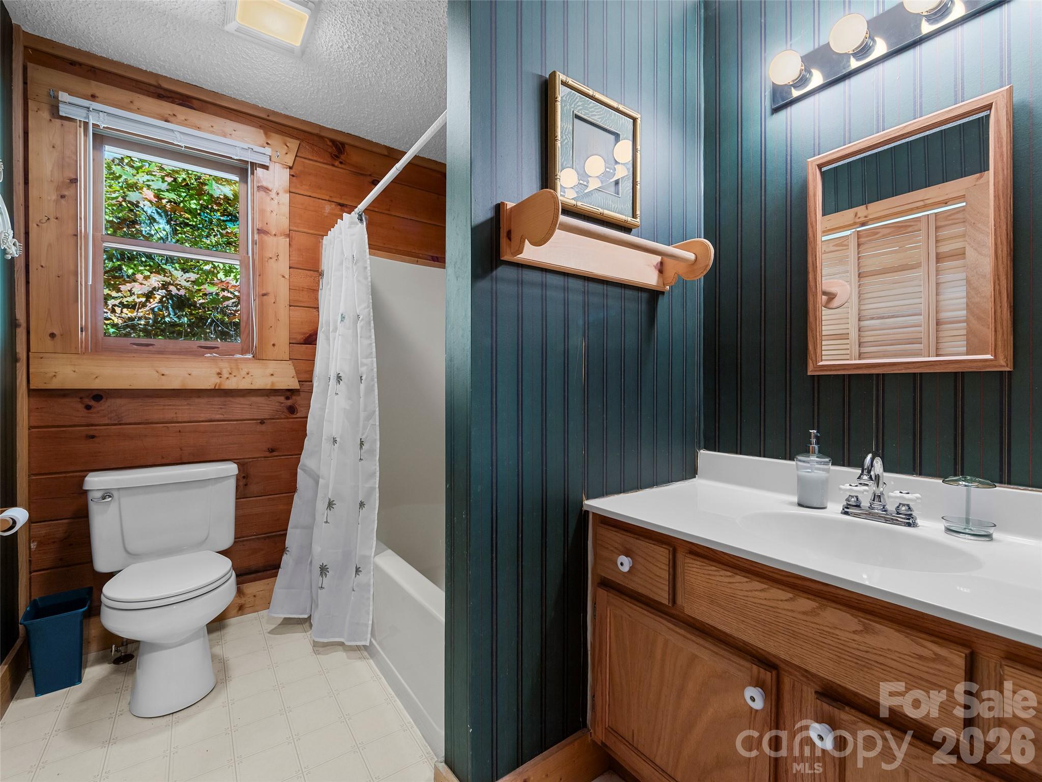 716 Wolf Laurel Drive Property Photo 21