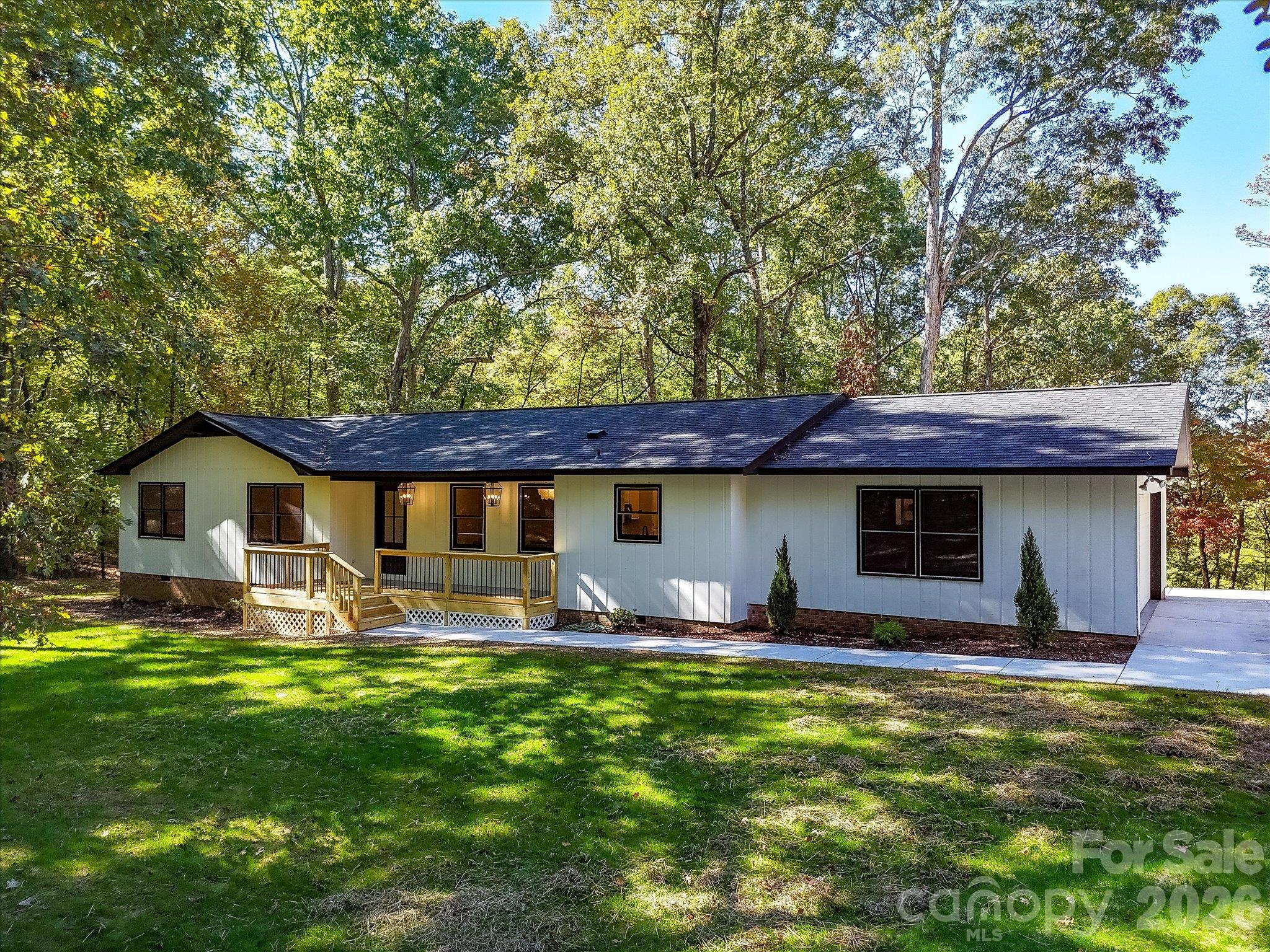 1614 Medlin Road Property Photo 2
