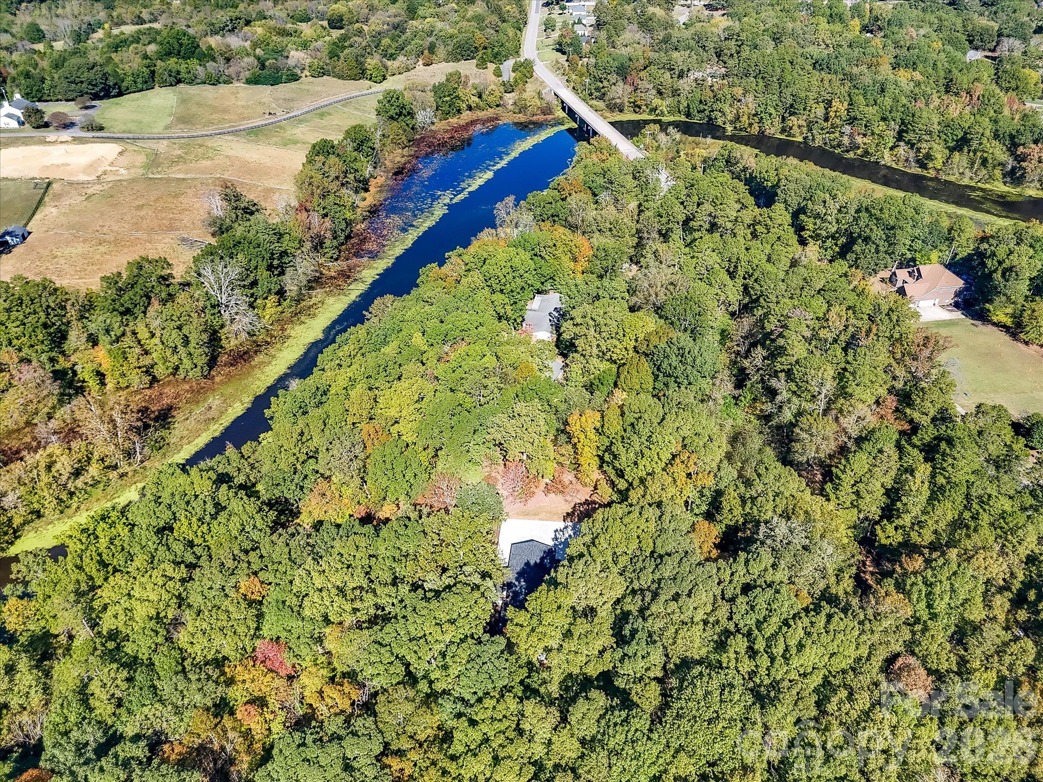 1614 Medlin Road Property Photo 6